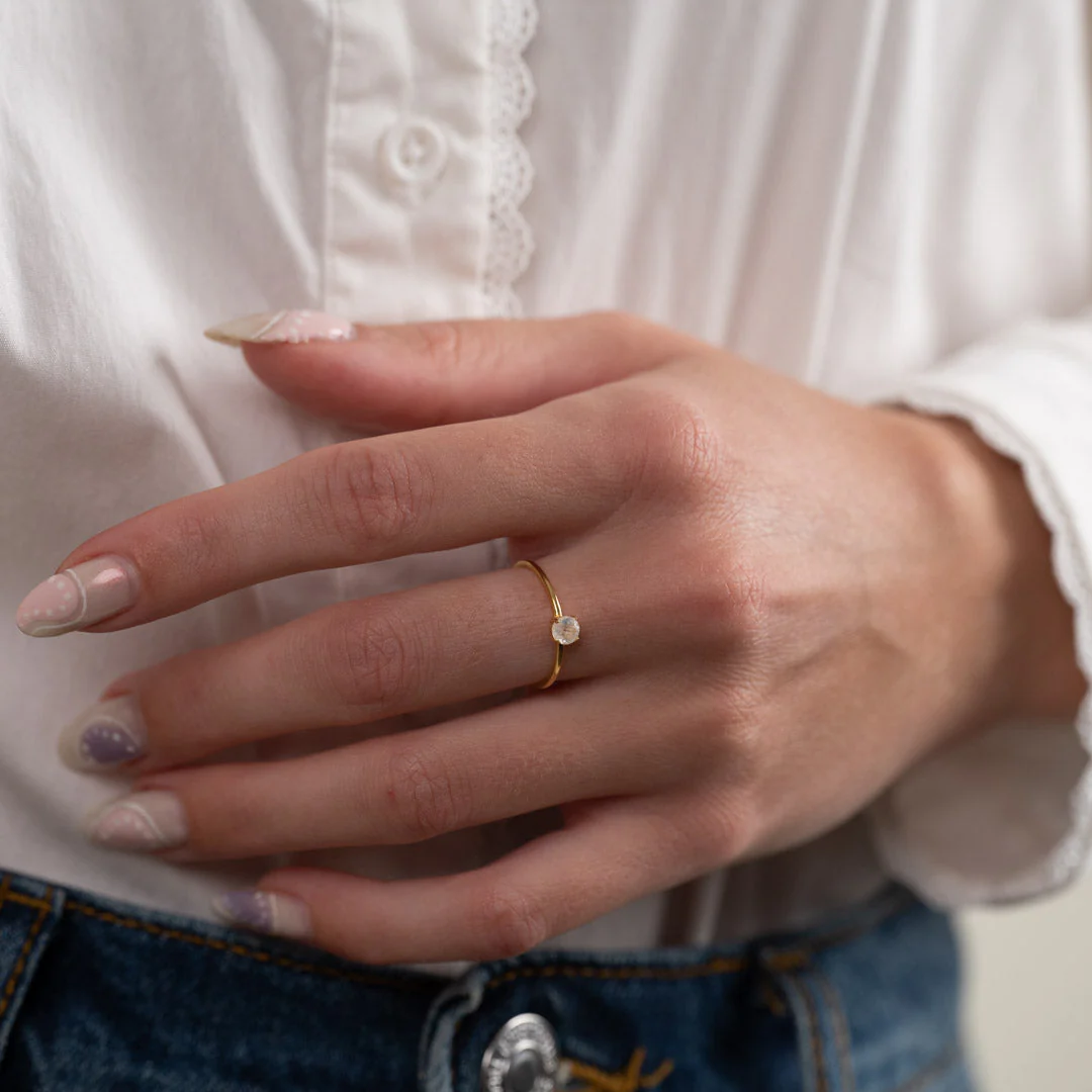 GEMMA MOONSTONE GOLDEN RING - Image 8