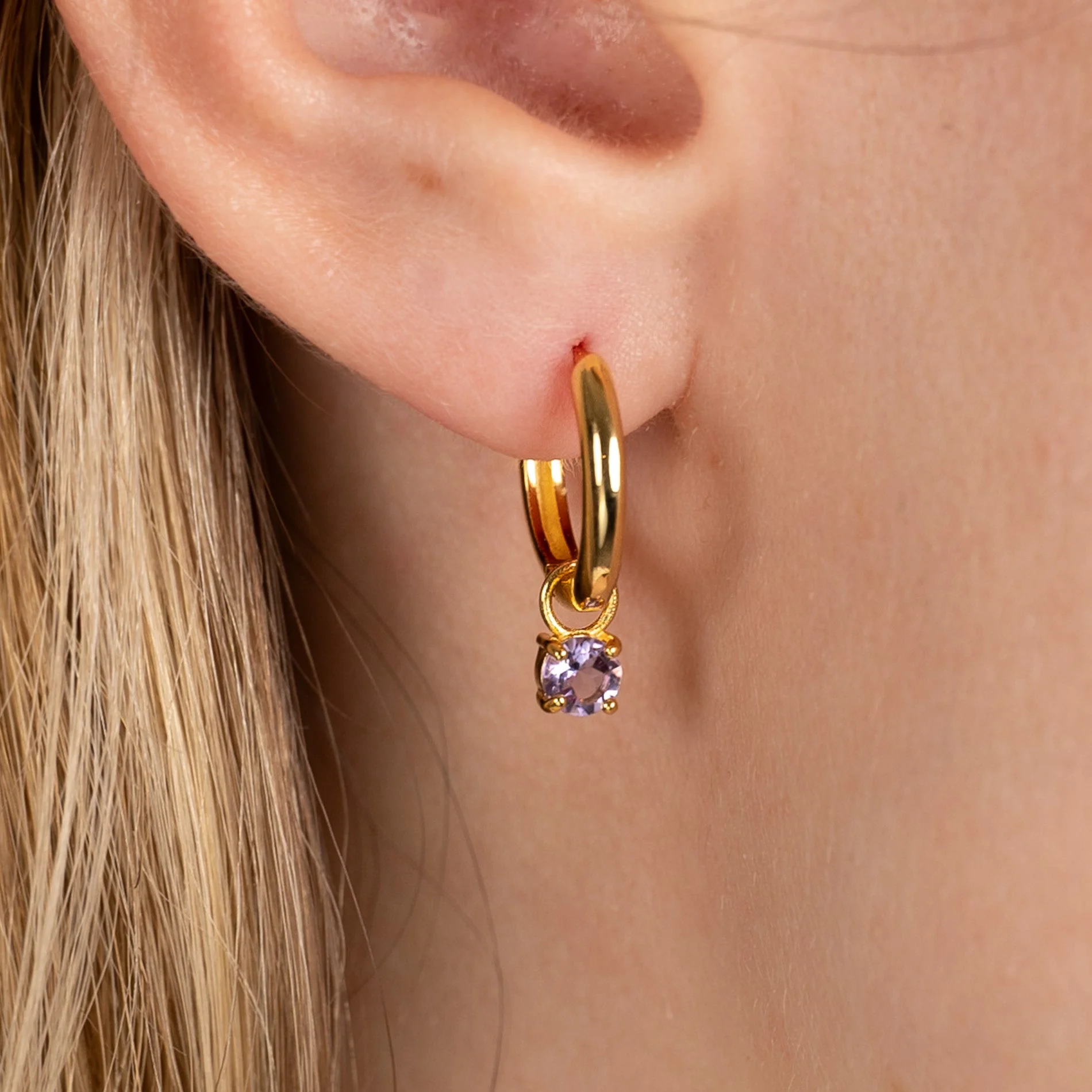 GEMMA PURPLE AMETHYST / ELINA SMALL GOLDEN CREOL EARRING - Image 2