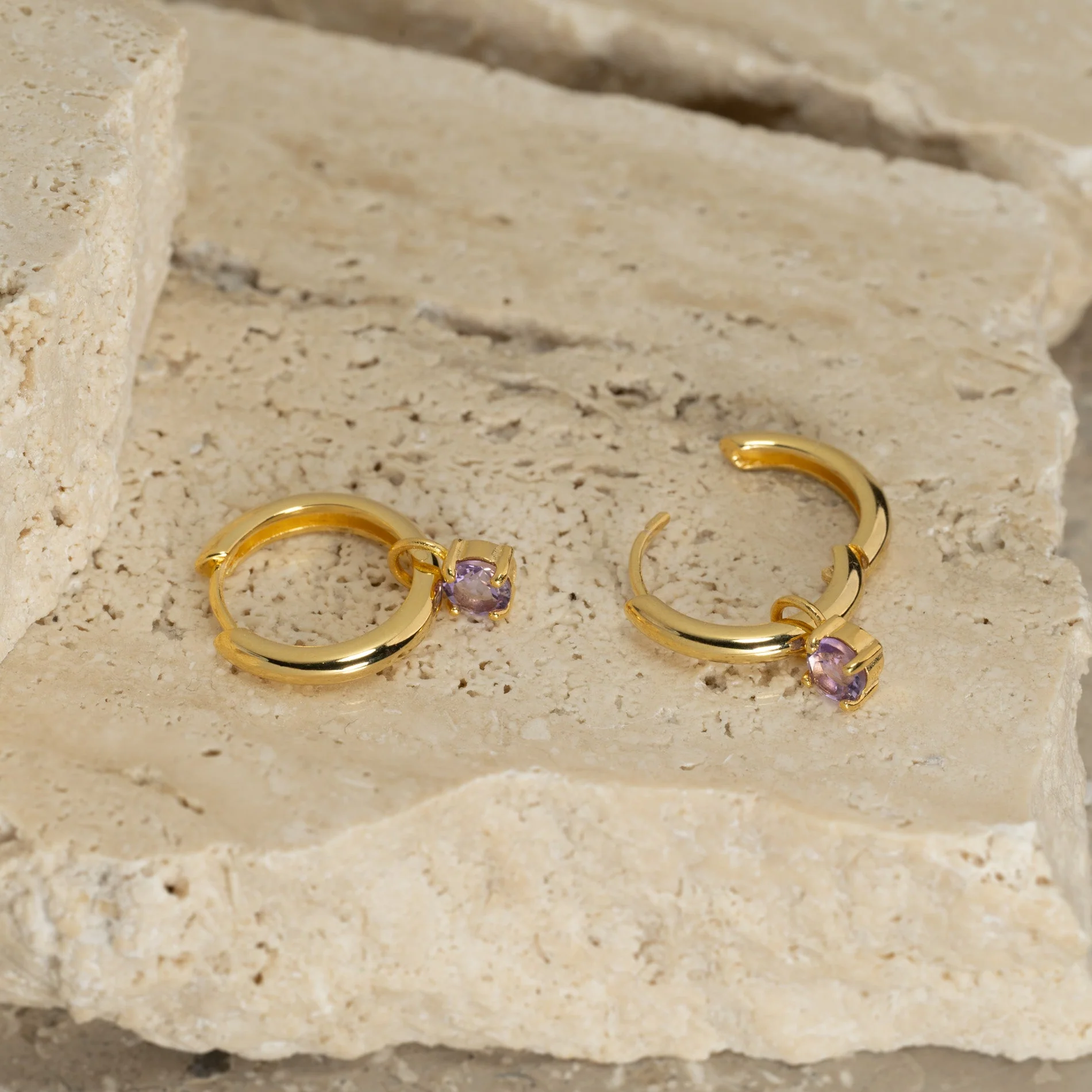 GEMMA PURPLE AMETHYST / ELINA SMALL GOLDEN CREOL EARRING - Image 7
