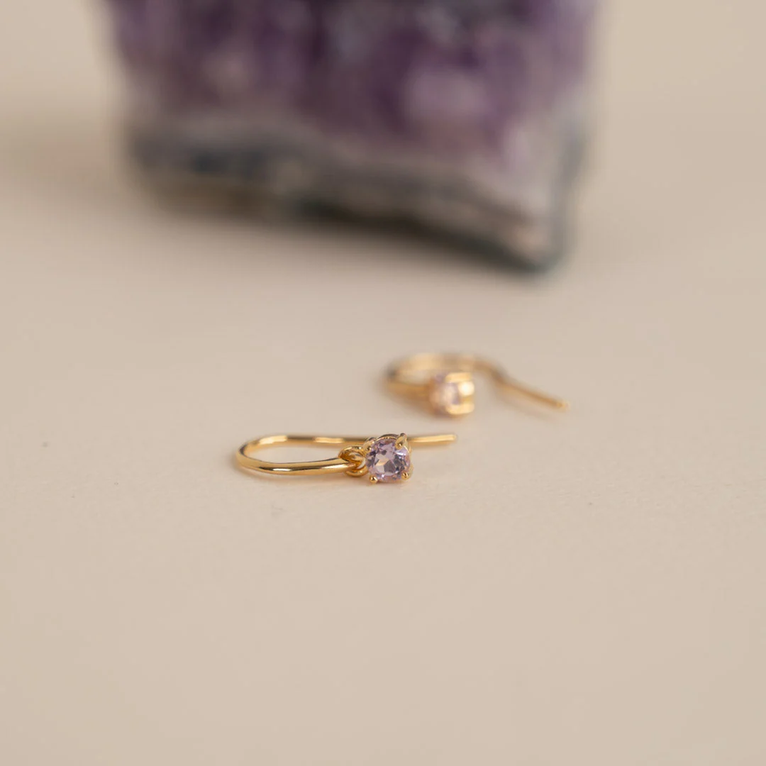 GEMMA PURPLE AMETHYST GOLDEN HOOK EARRING - Image 5