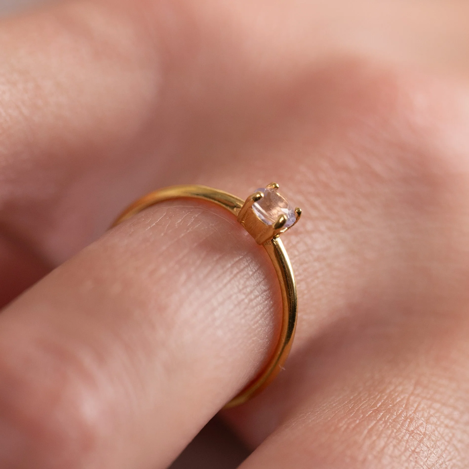 GEMMA PURPLE AMETHYST GOLDEN RING - Image 2