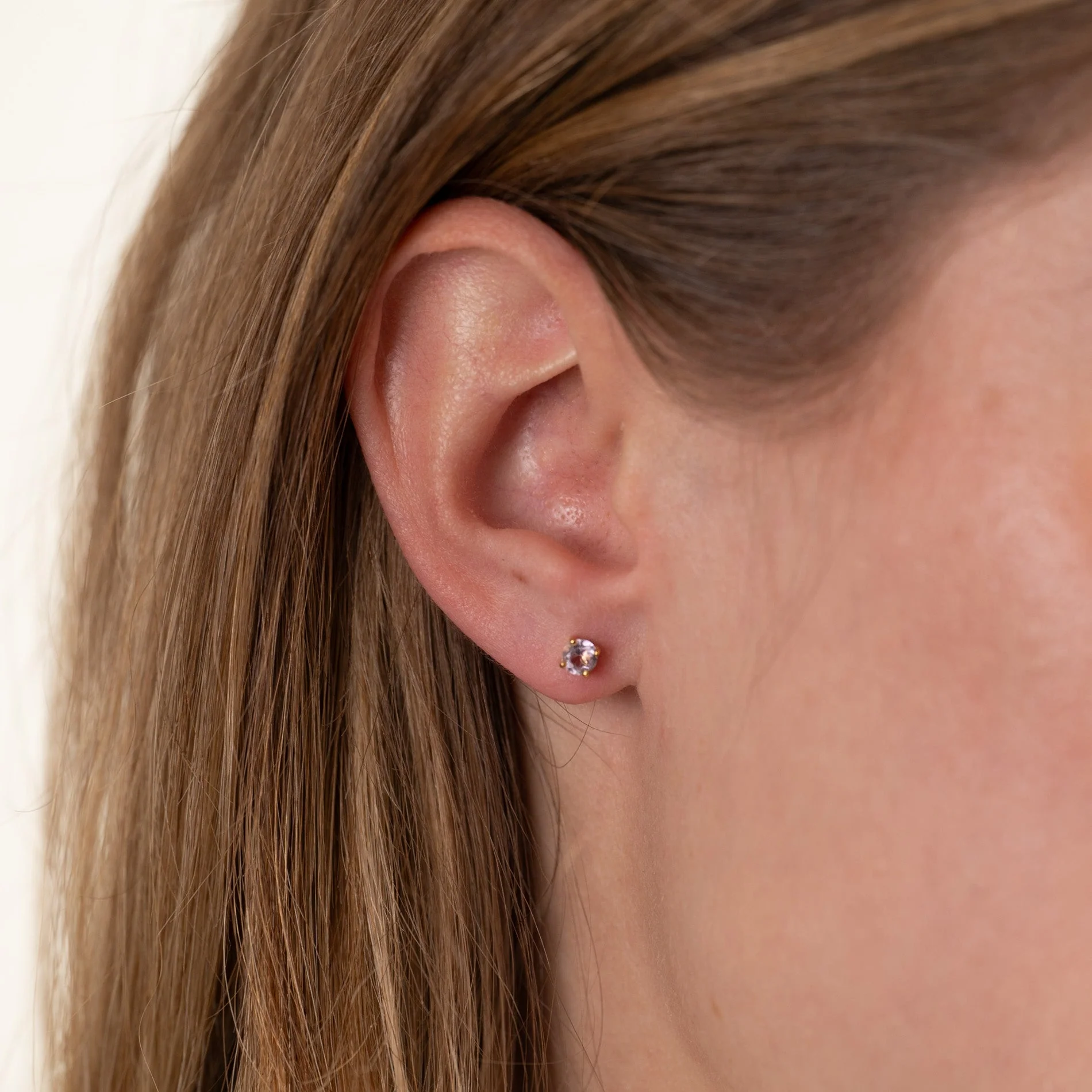 GEMMA PURPLE AMETHYST GOLDEN STUD EARRING - Image 2