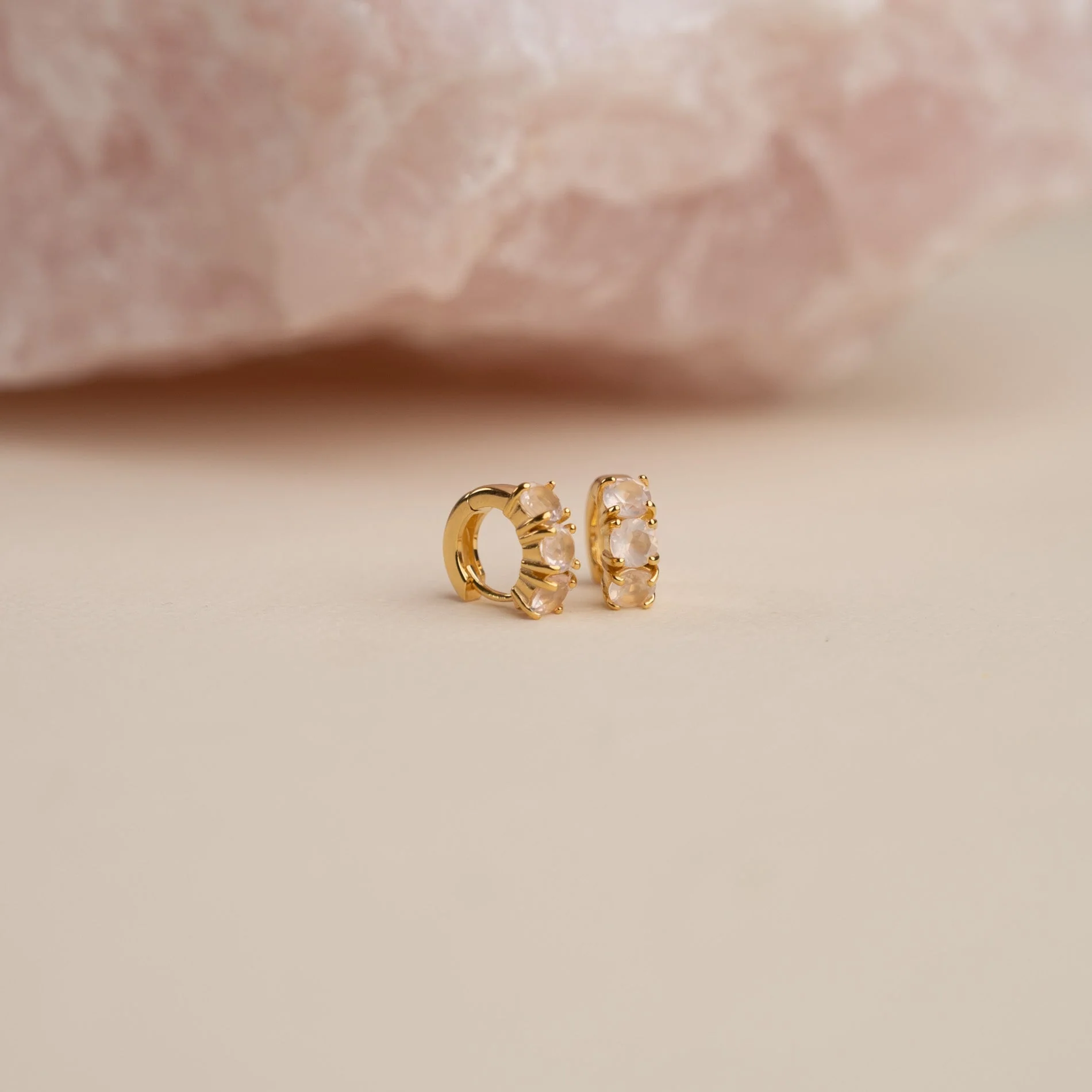 GEMMA ROSE QUARTZ GOLDEN HUGGIE EARRING - Image 5