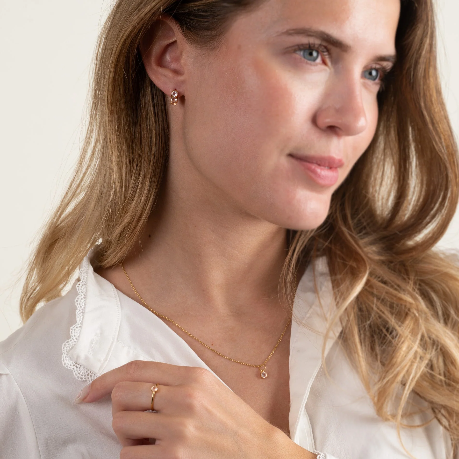 GEMMA ROSE QUARTZ GOLDEN HUGGIE EARRING - Image 8