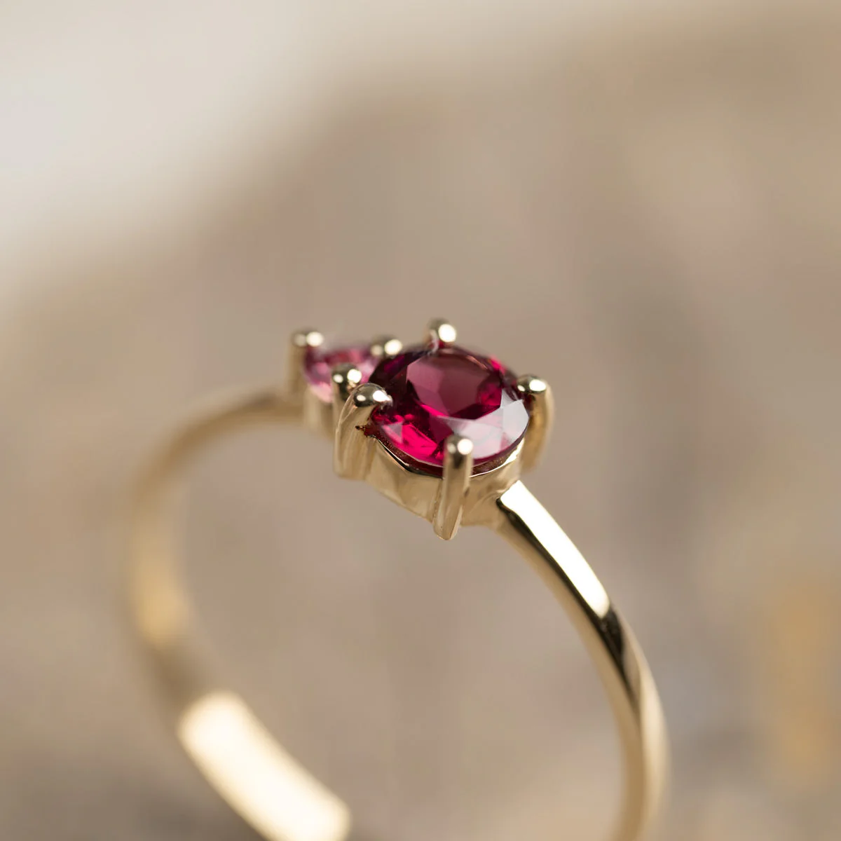 GLADIS PINK RHODOLITE SOLID GOLD RING - Image 10