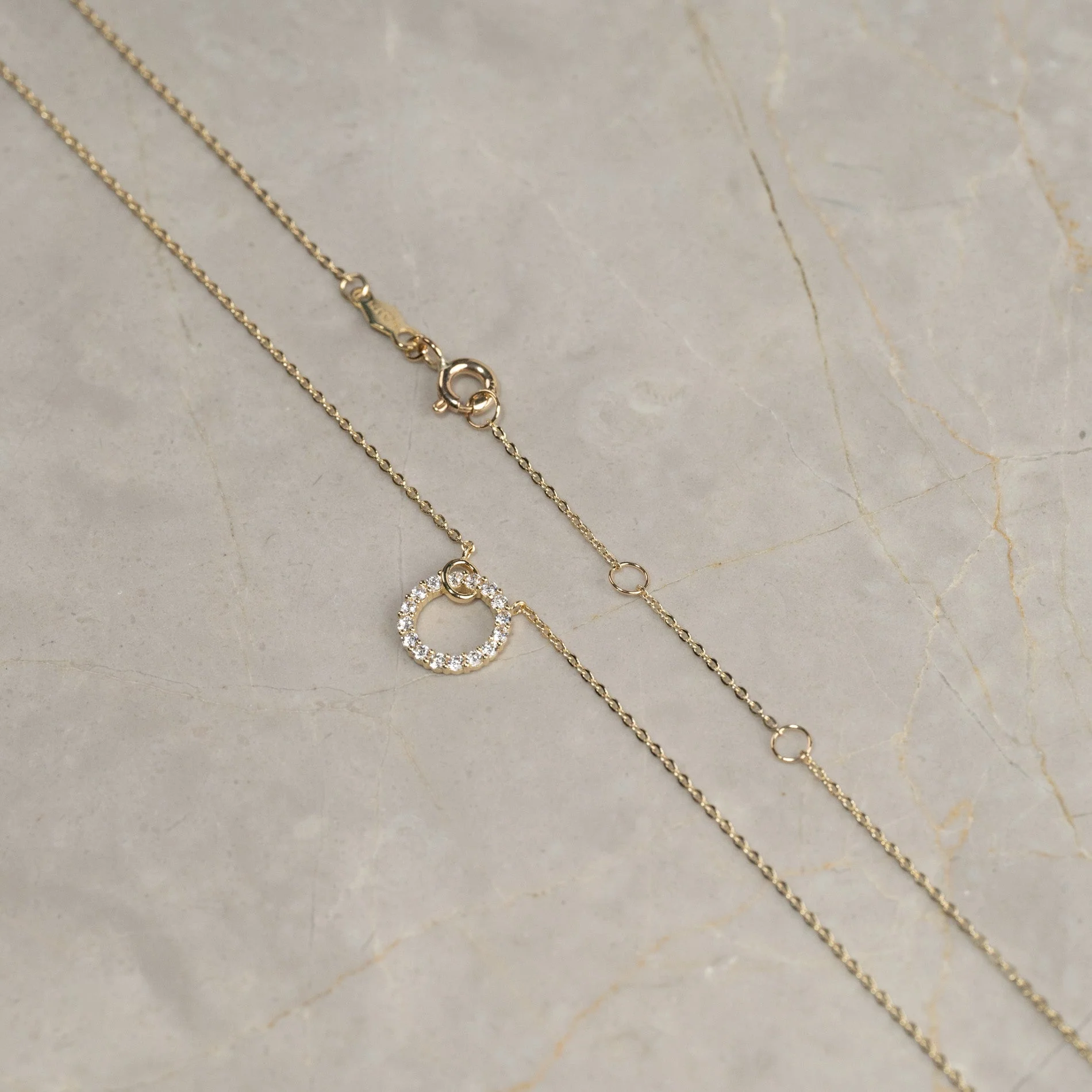 GLORIA CRYSTAL SOLID GOLD NECKLACE - Image 7