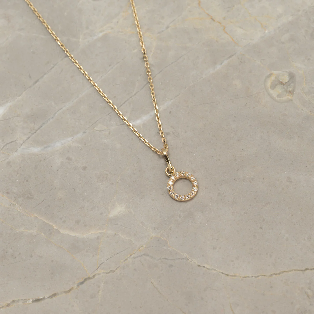 GLORIA CRYSTAL SOLID GOLD PENDANT - Image 3