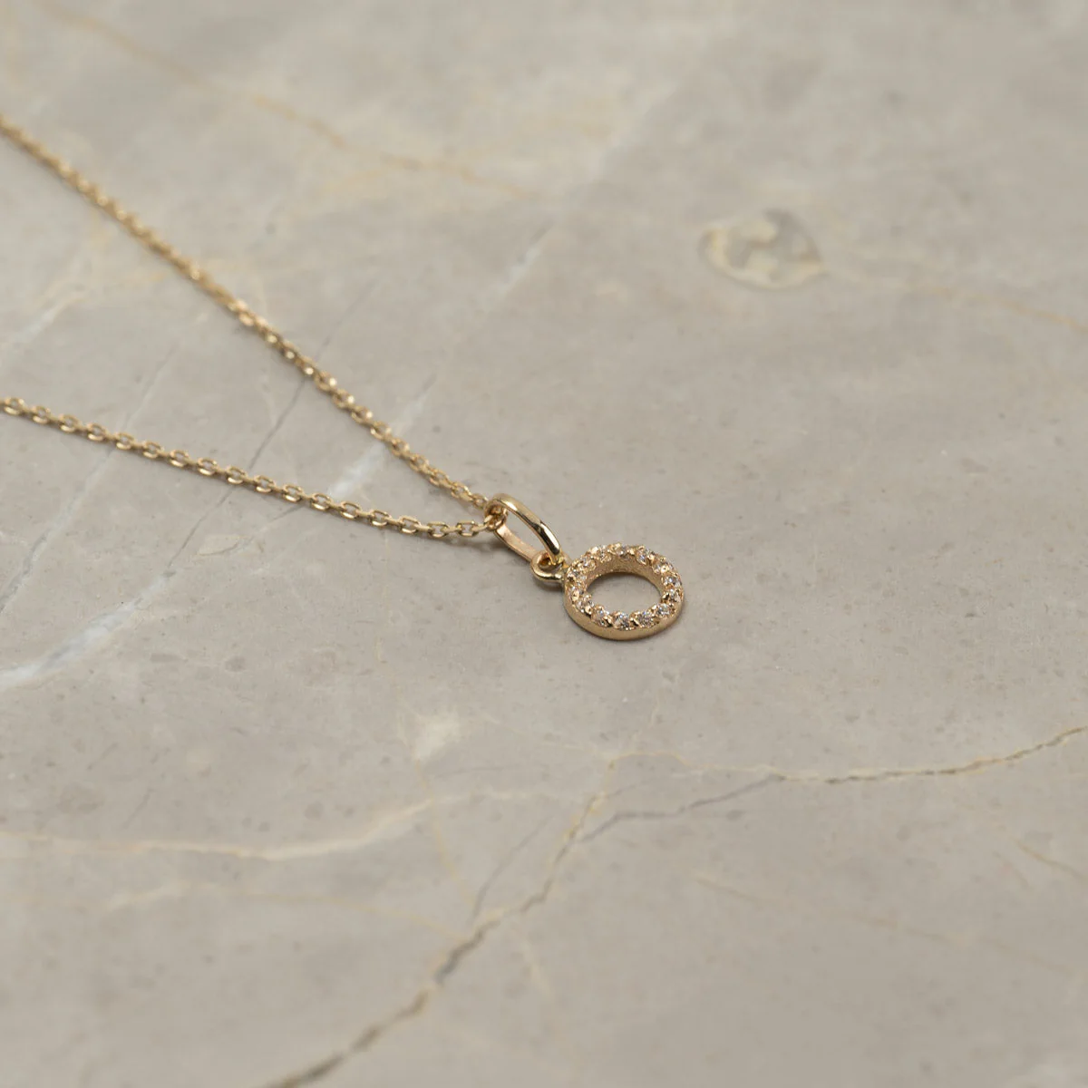 GLORIA CRYSTAL SOLID GOLD PENDANT - Image 6