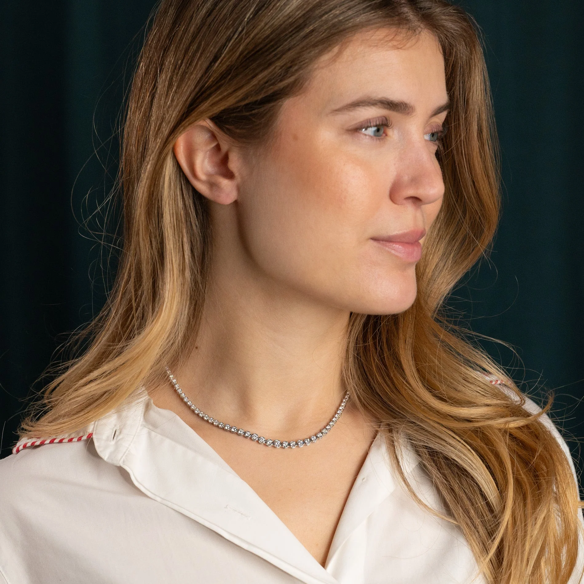 GRADUATING CROWN-SET LAB-DIAMOND TENNIS NECKLACE - 5ct - WG - Image 10