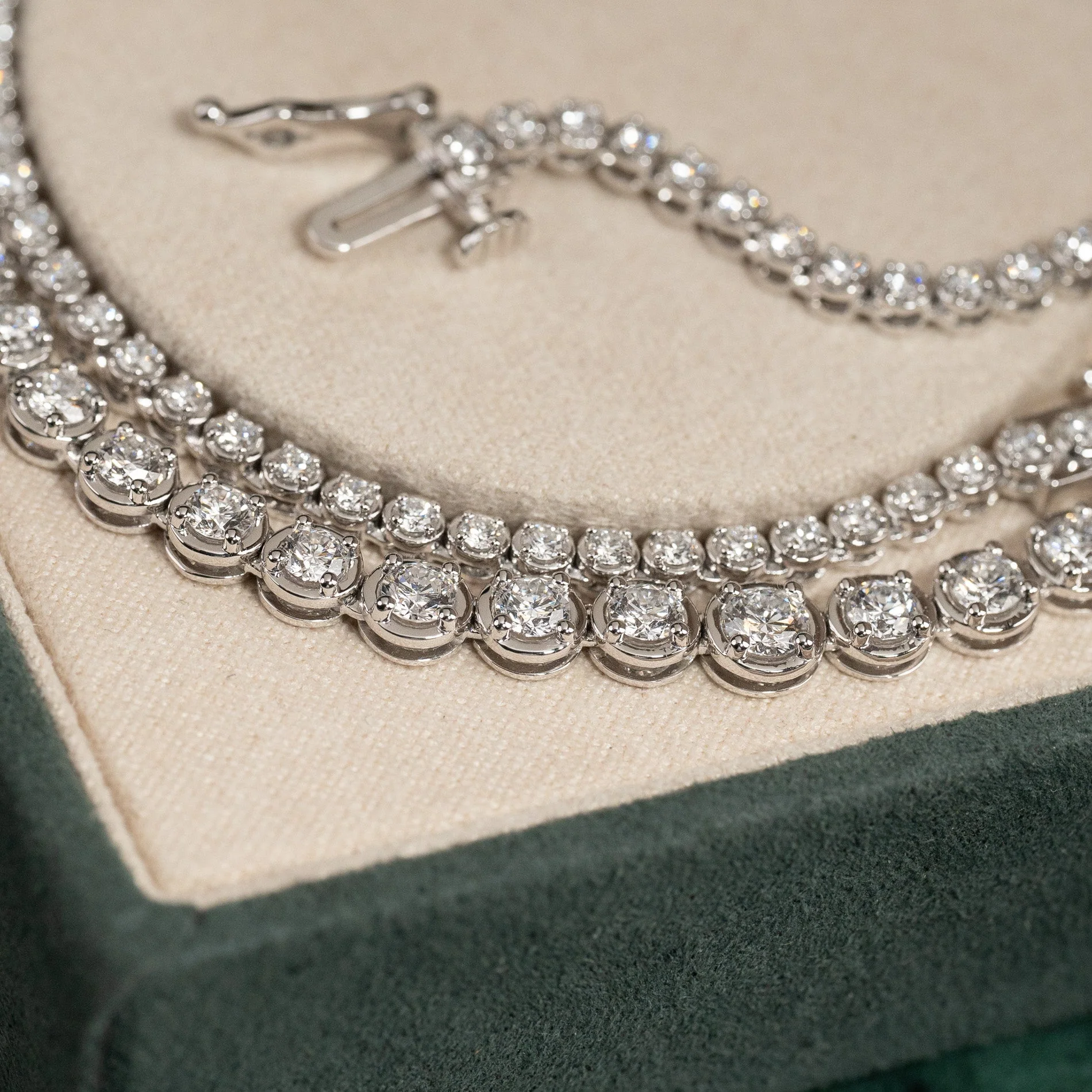 GRADUATING CROWN-SET LAB-DIAMOND TENNIS NECKLACE - 5ct - WG - Image 9