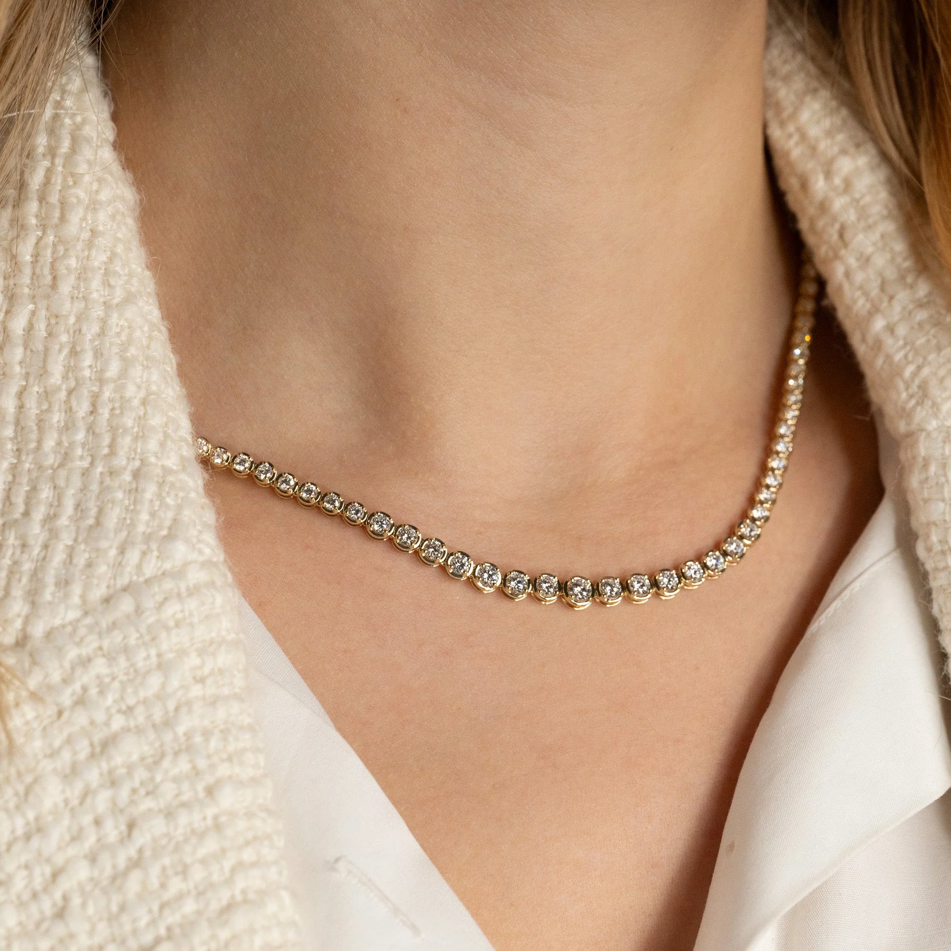 GRADUATING CROWN-SET LAB-DIAMOND TENNIS NECKLACE - 5ct - YG - Image 2
