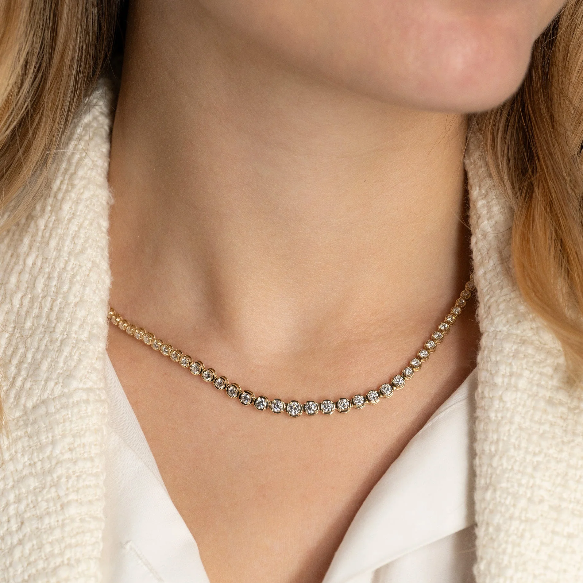 GRADUATING CROWN-SET LAB-DIAMOND TENNIS NECKLACE - 5ct - YG - Image 6