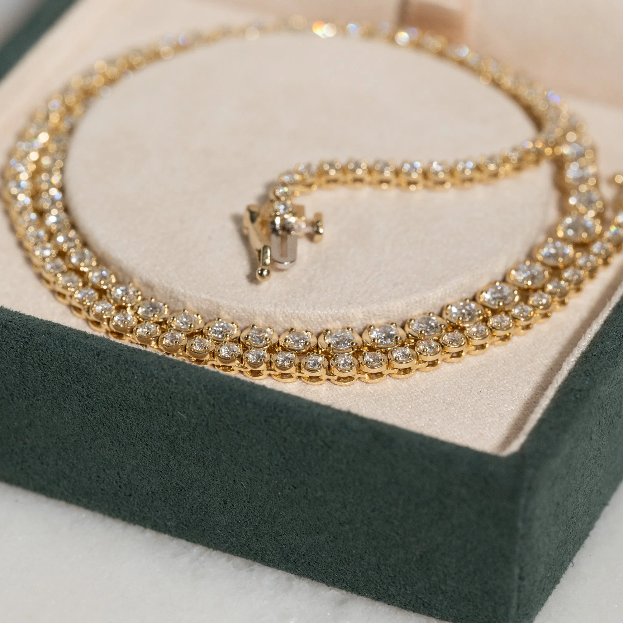 GRADUATING CROWN-SET LAB-DIAMOND TENNIS NECKLACE - 5ct - YG - Image 8