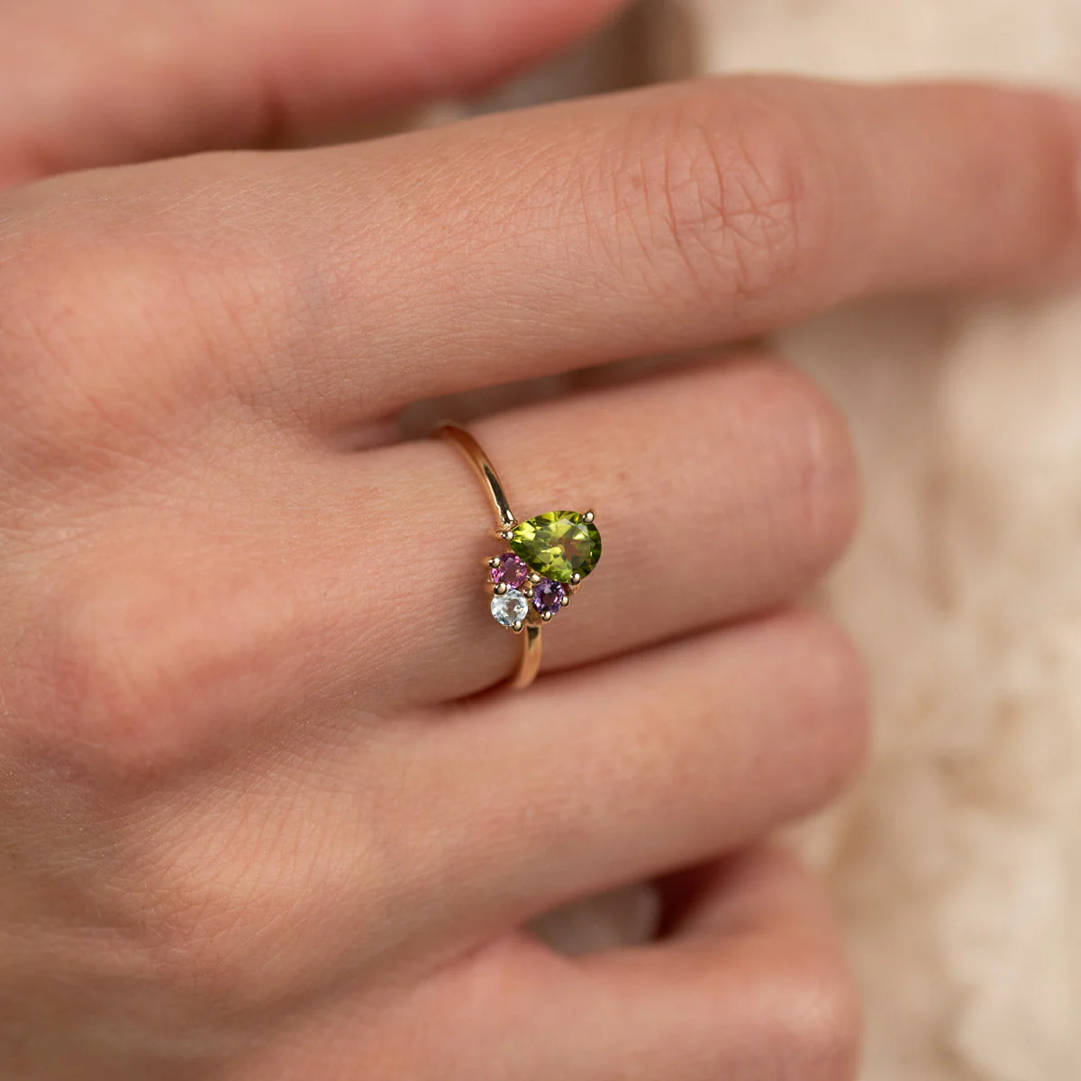 GYRITH GEM CLUSTER SOLID GOLD RING - Image 5