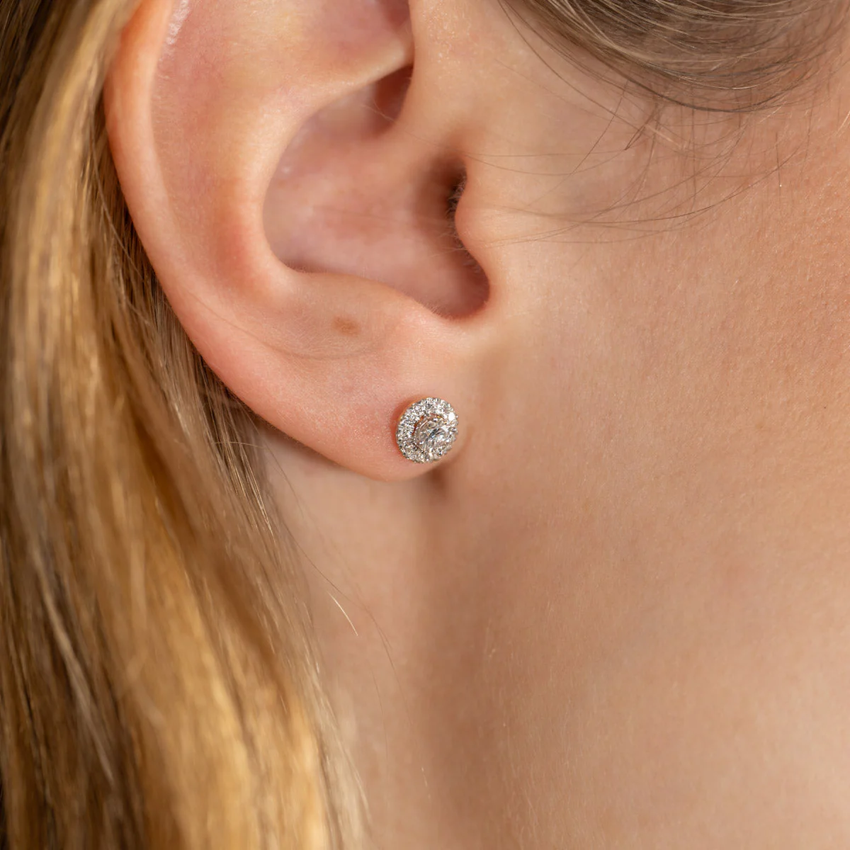 HALO LAB-DIAMOND STUD EARRING - 0.33ct - YG - Image 2