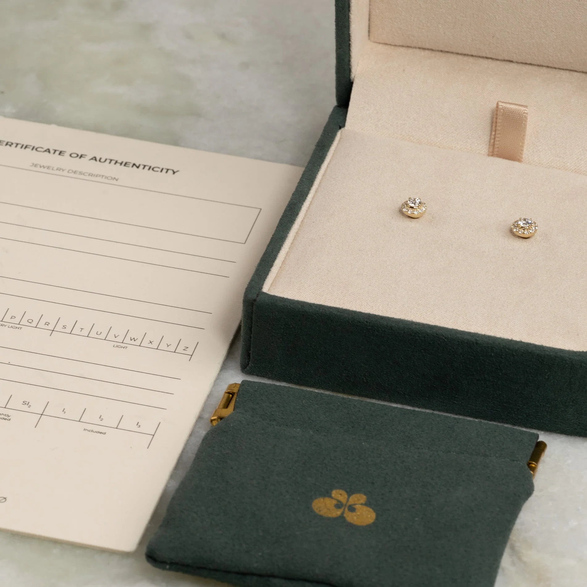 HALO LAB-DIAMOND STUD EARRING - 0.33ct - YG - Image 4