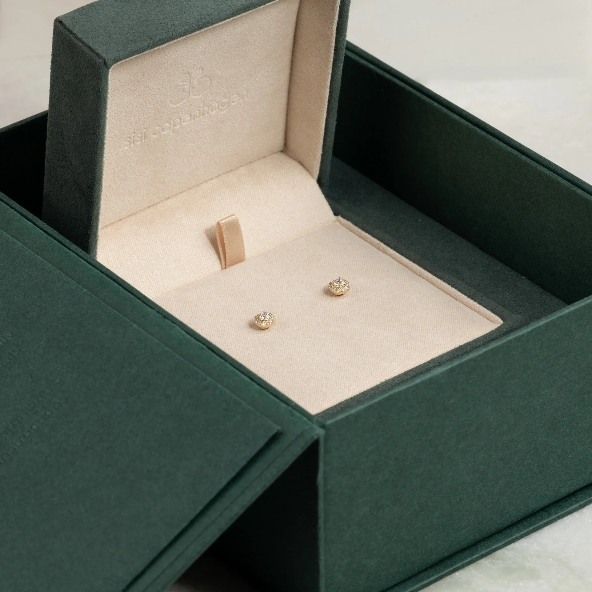HALO LAB-DIAMOND STUD EARRING - 0.33ct - YG - Image 8