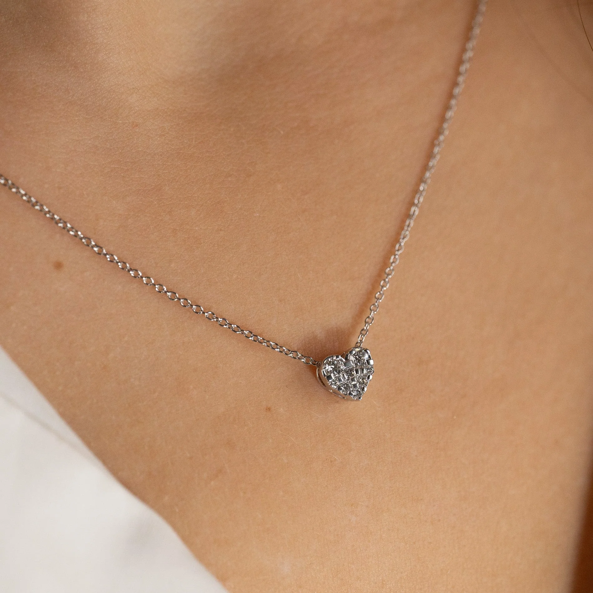 HEART PAVE LAB-DIAMOND PENDANT - 0.17ct - WG - Image 5