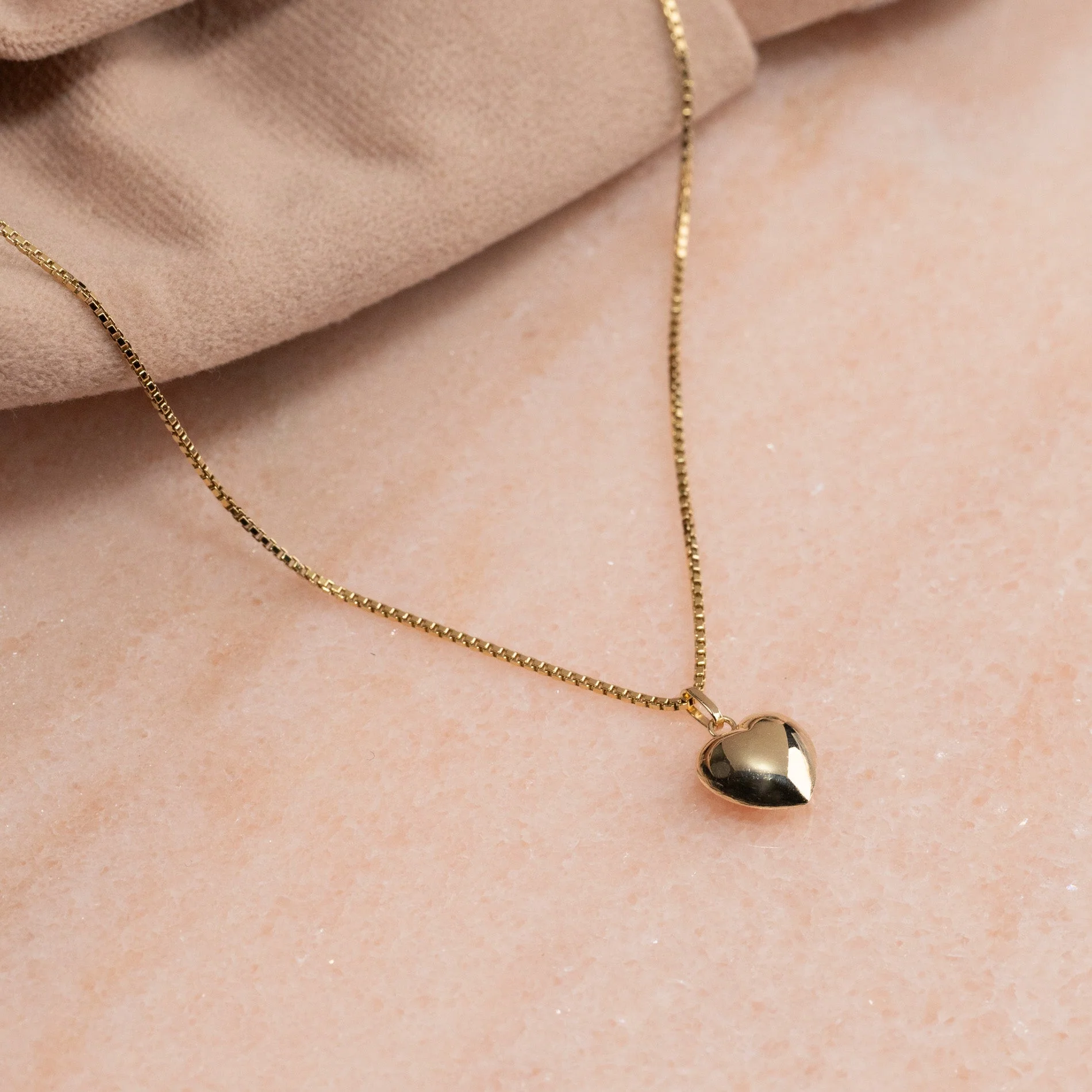 HEART SOLID GOLD PENDANT - 10mm - Image 5