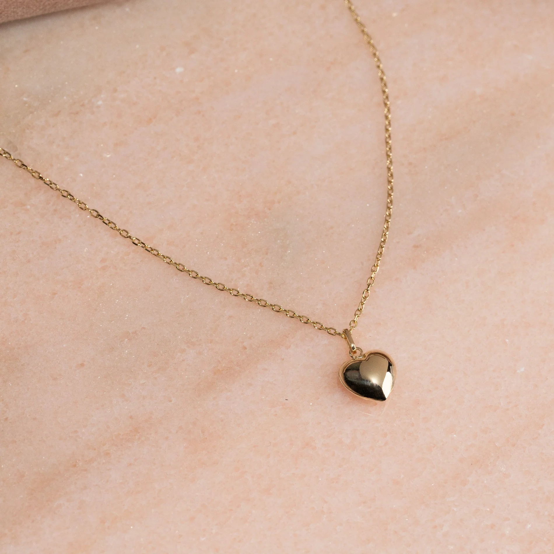 HEART SOLID GOLD PENDANT - 10mm - Image 6
