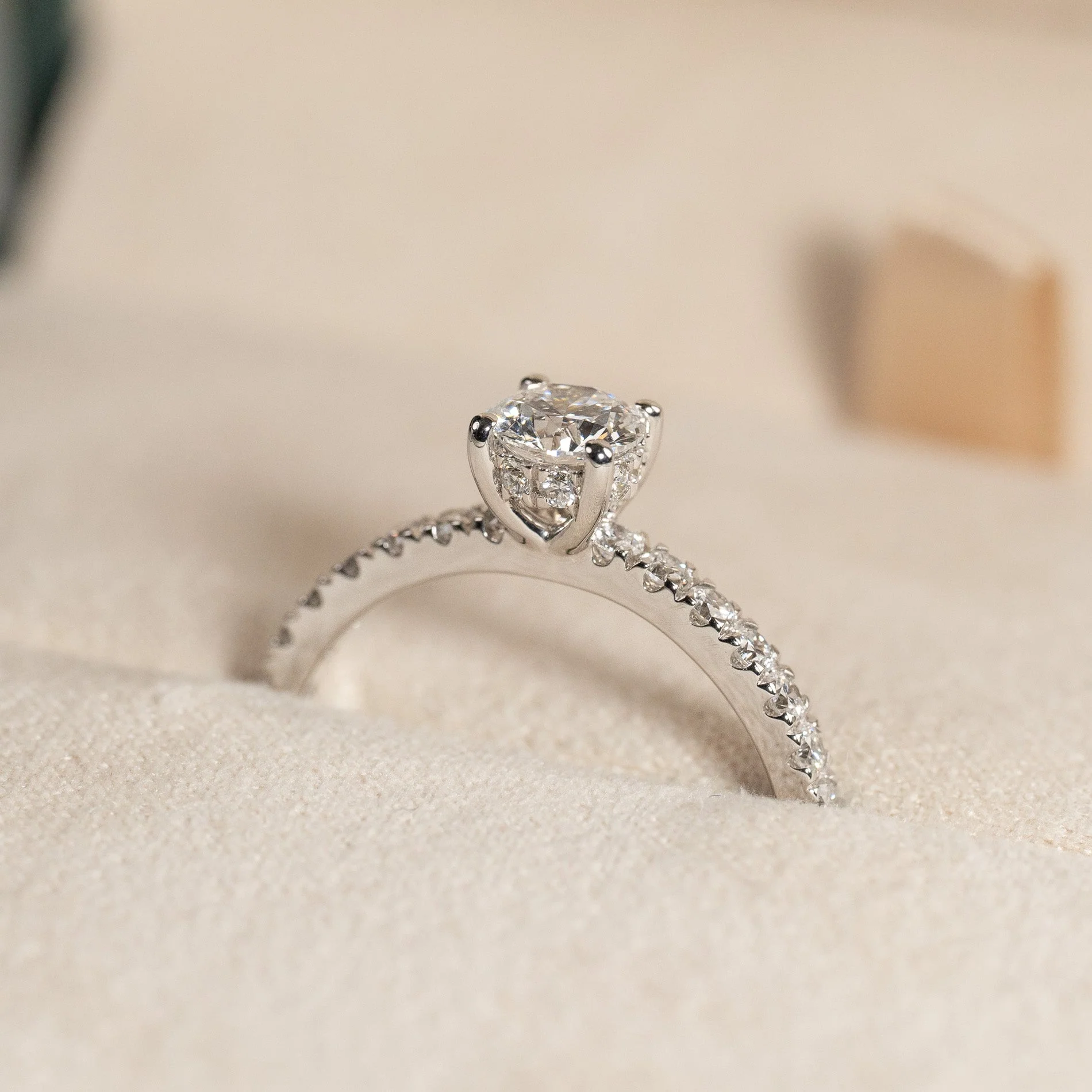 HIDDEN-HALO ALLIANCE LAB-DIAMOND RING - 1.0ct - WG - Image 6