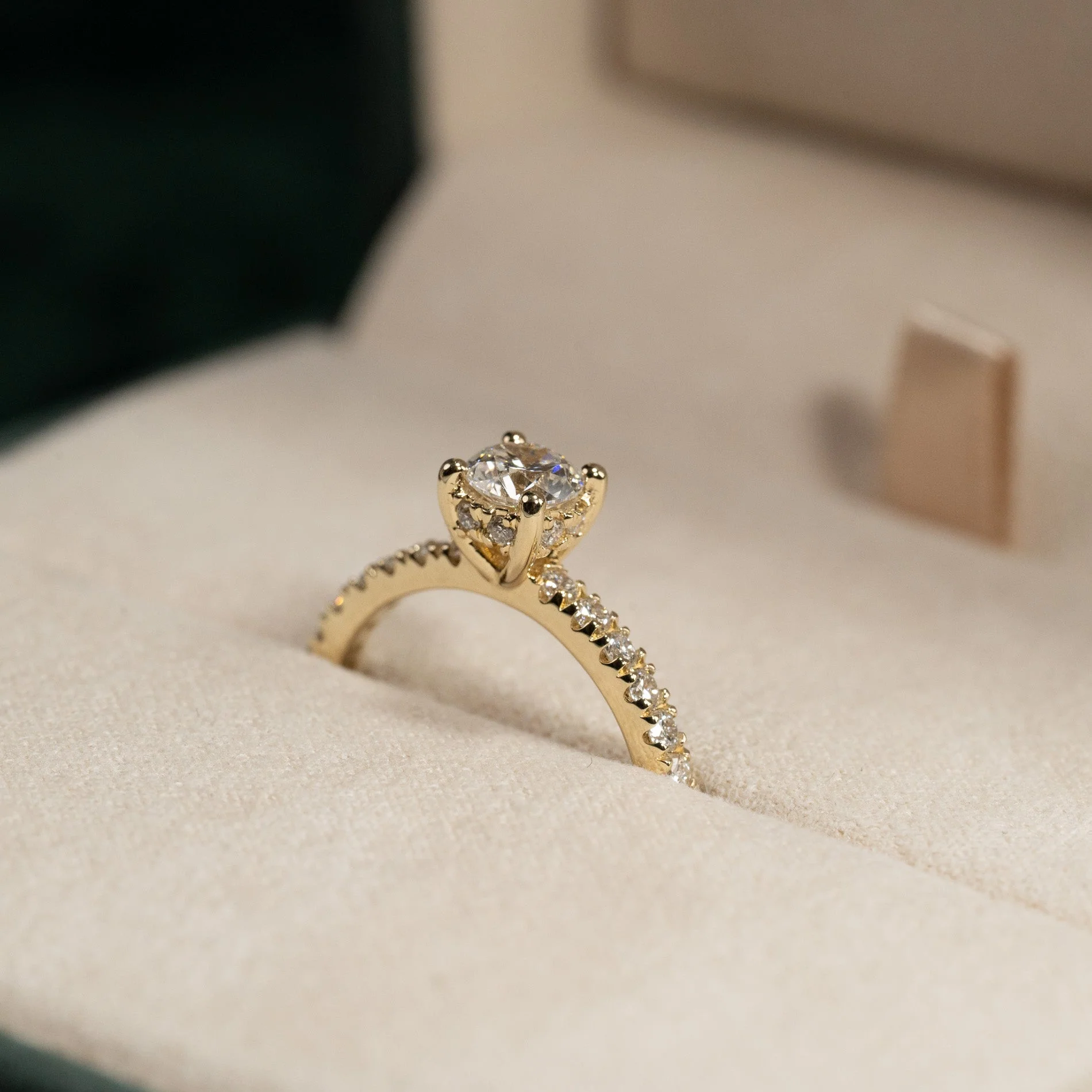 HIDDEN-HALO ALLIANCE LAB-DIAMOND RING - 1.0ct - YG - Image 5