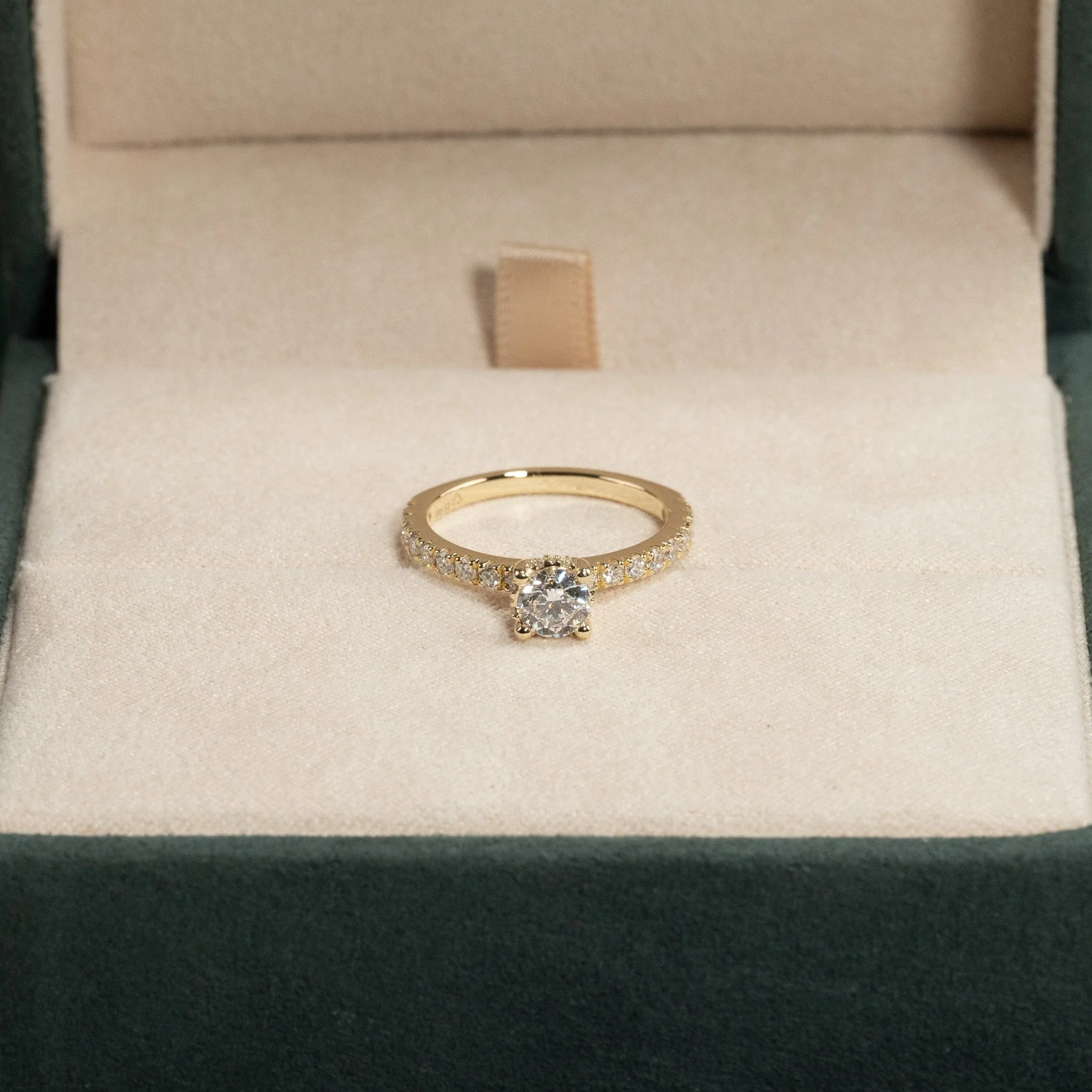 HIDDEN-HALO ALLIANCE LAB-DIAMOND RING - 1.0ct - YG - Image 8