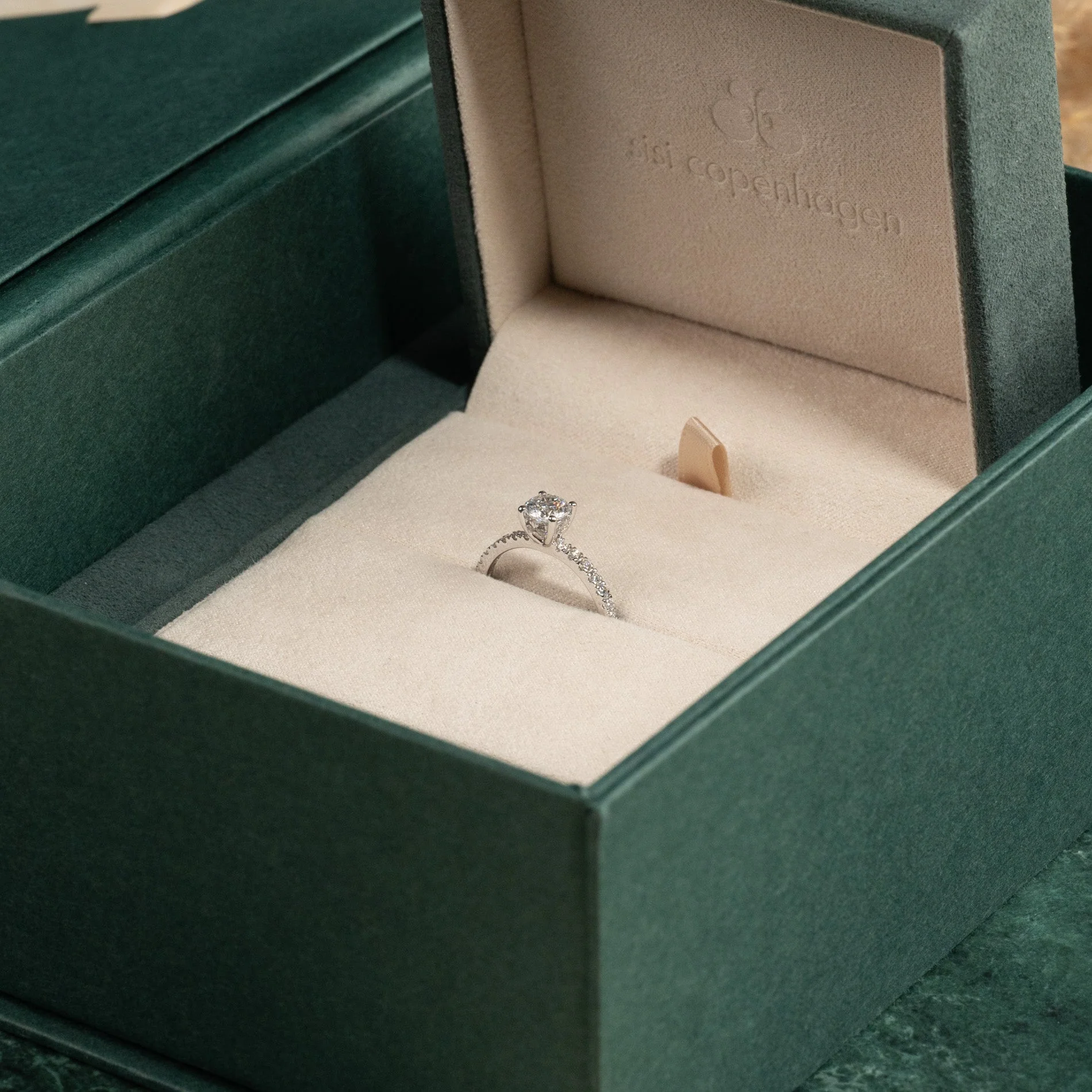 HIDDEN-HALO ALLIANCE LAB-DIAMOND RING - 1.25ct - WG - Image 10