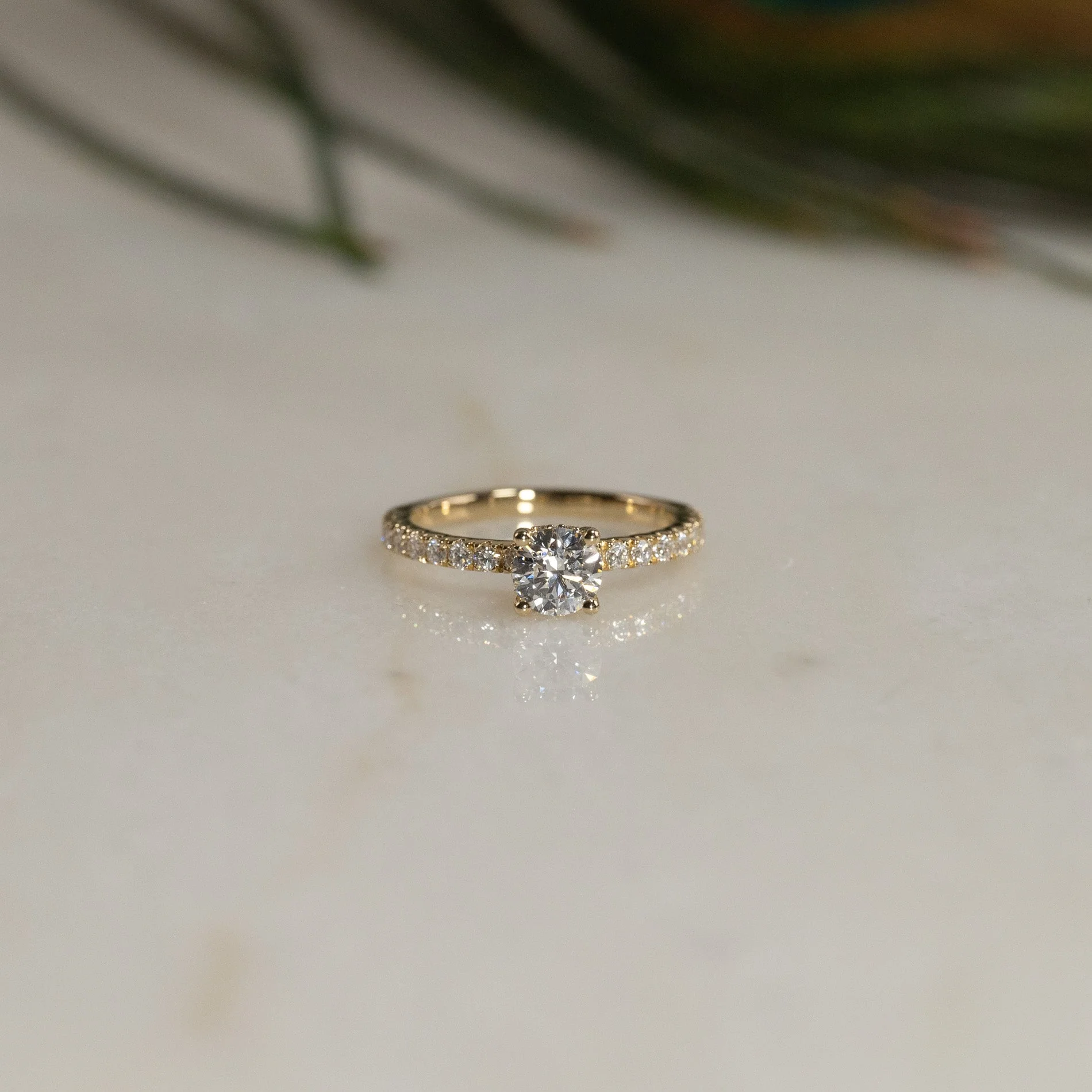 HIDDEN-HALO ALLIANCE LAB-DIAMOND RING - 1.25ct - YG - Image 4