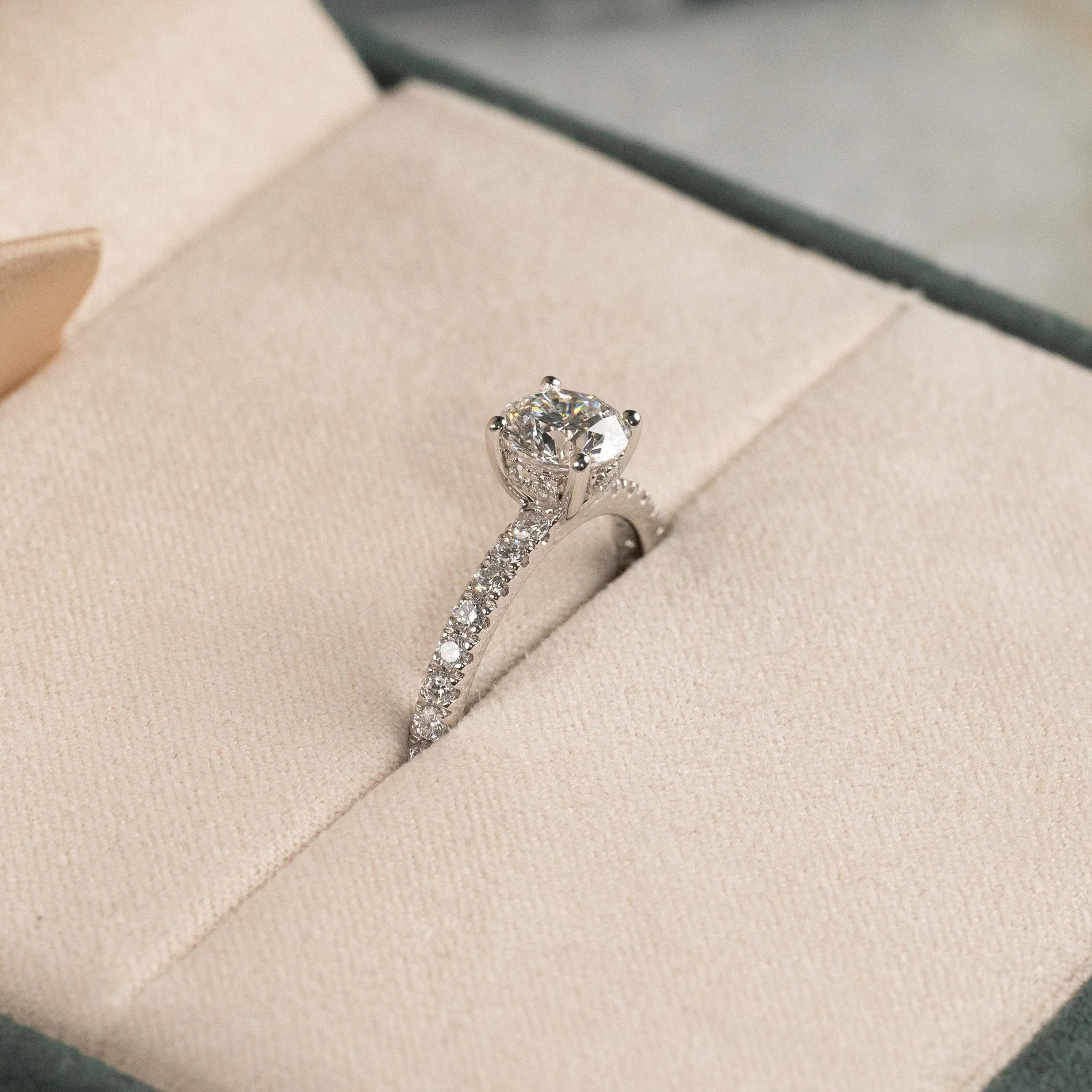 HIDDEN-HALO ALLIANCE LAB-DIAMOND RING - 1.5ct - WG - Image 3