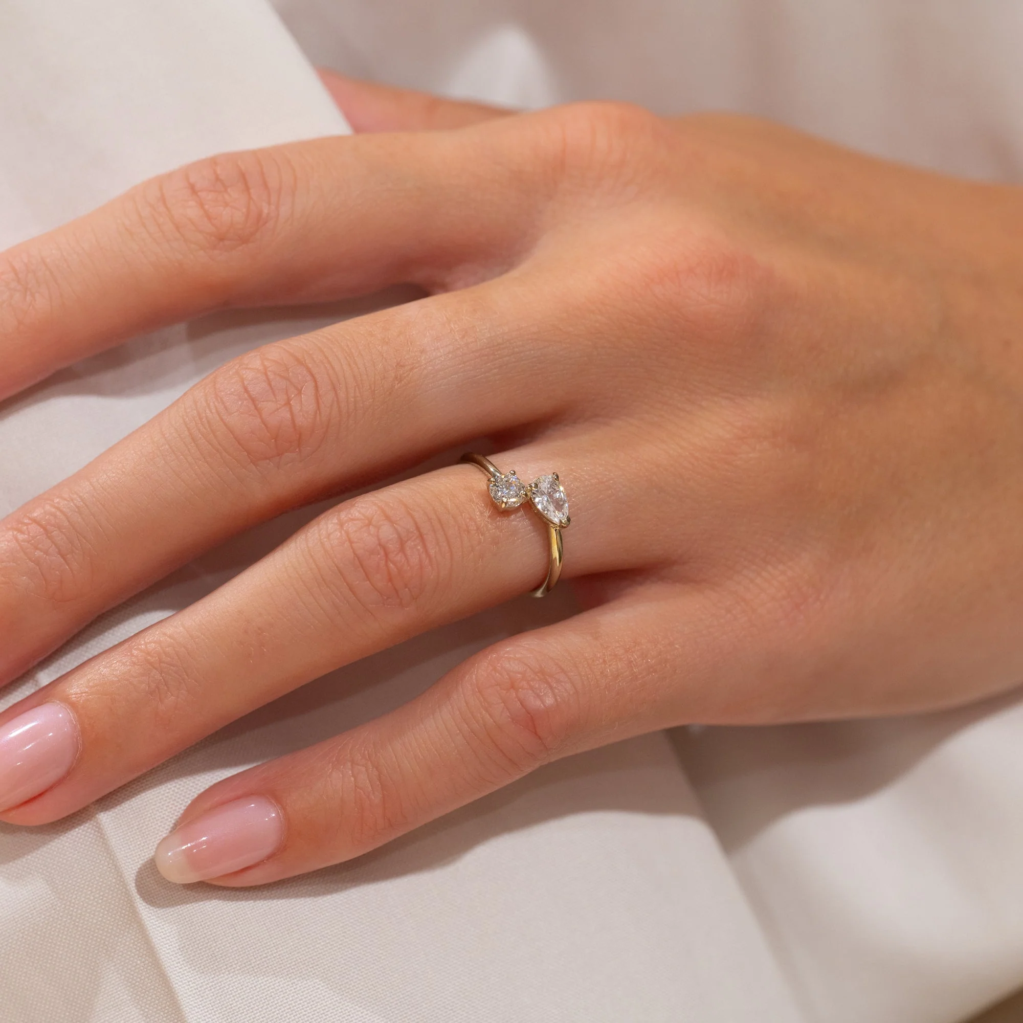 HOLLY CRYSTAL SOLID GOLD RING - Image 5