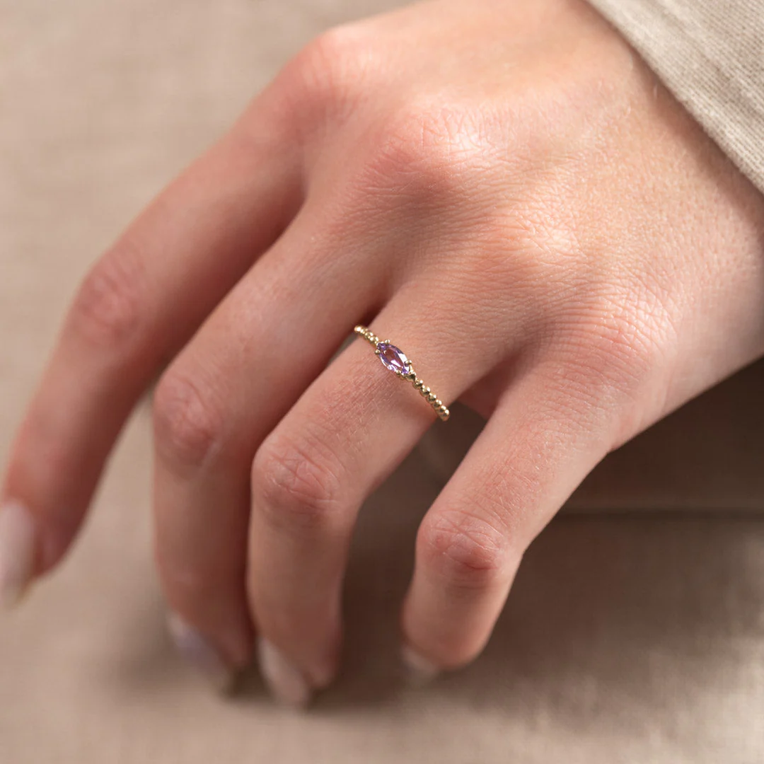 INGEBORG AMETHYST SOLID GOLD RING - Image 3