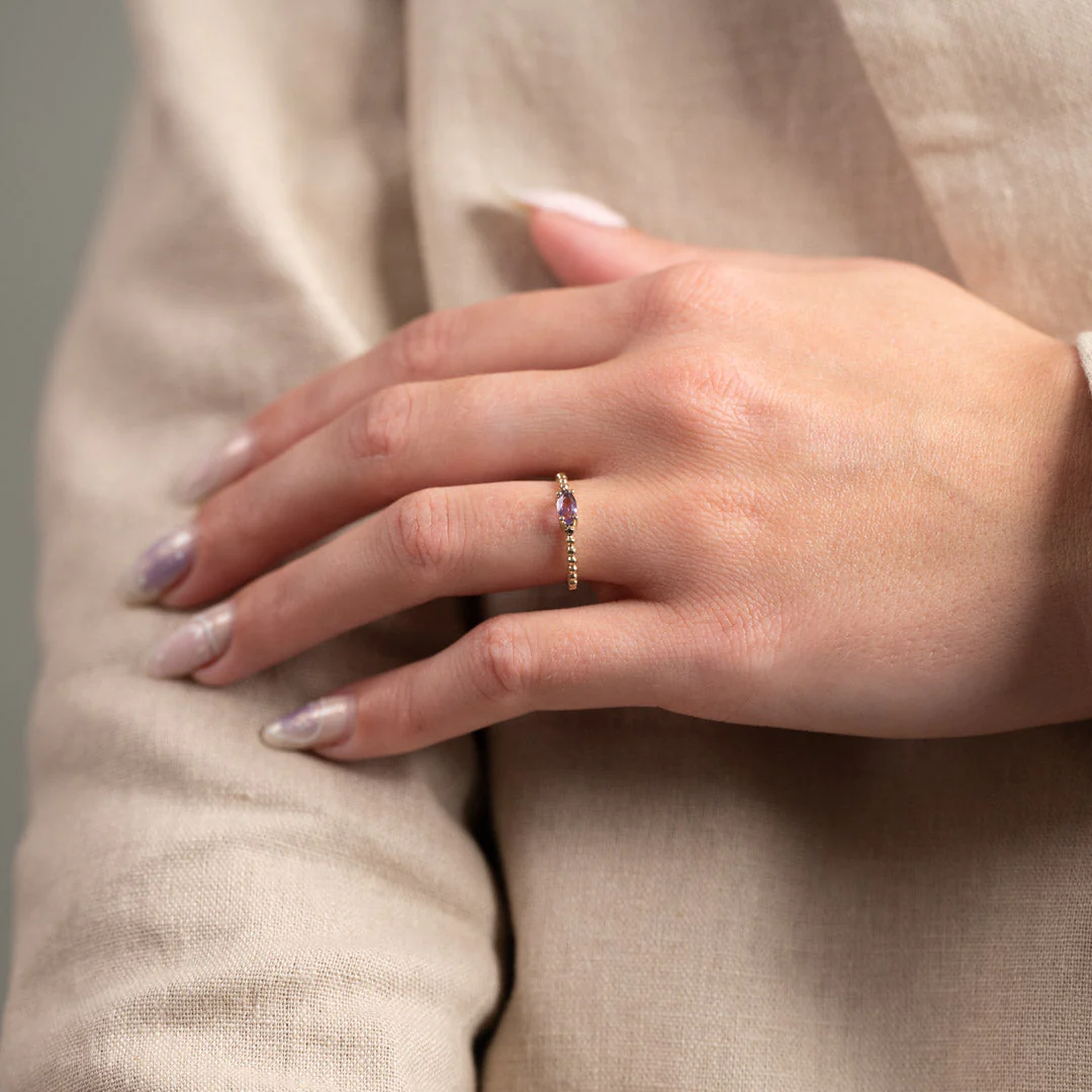 INGEBORG AMETHYST SOLID GOLD RING - Image 5