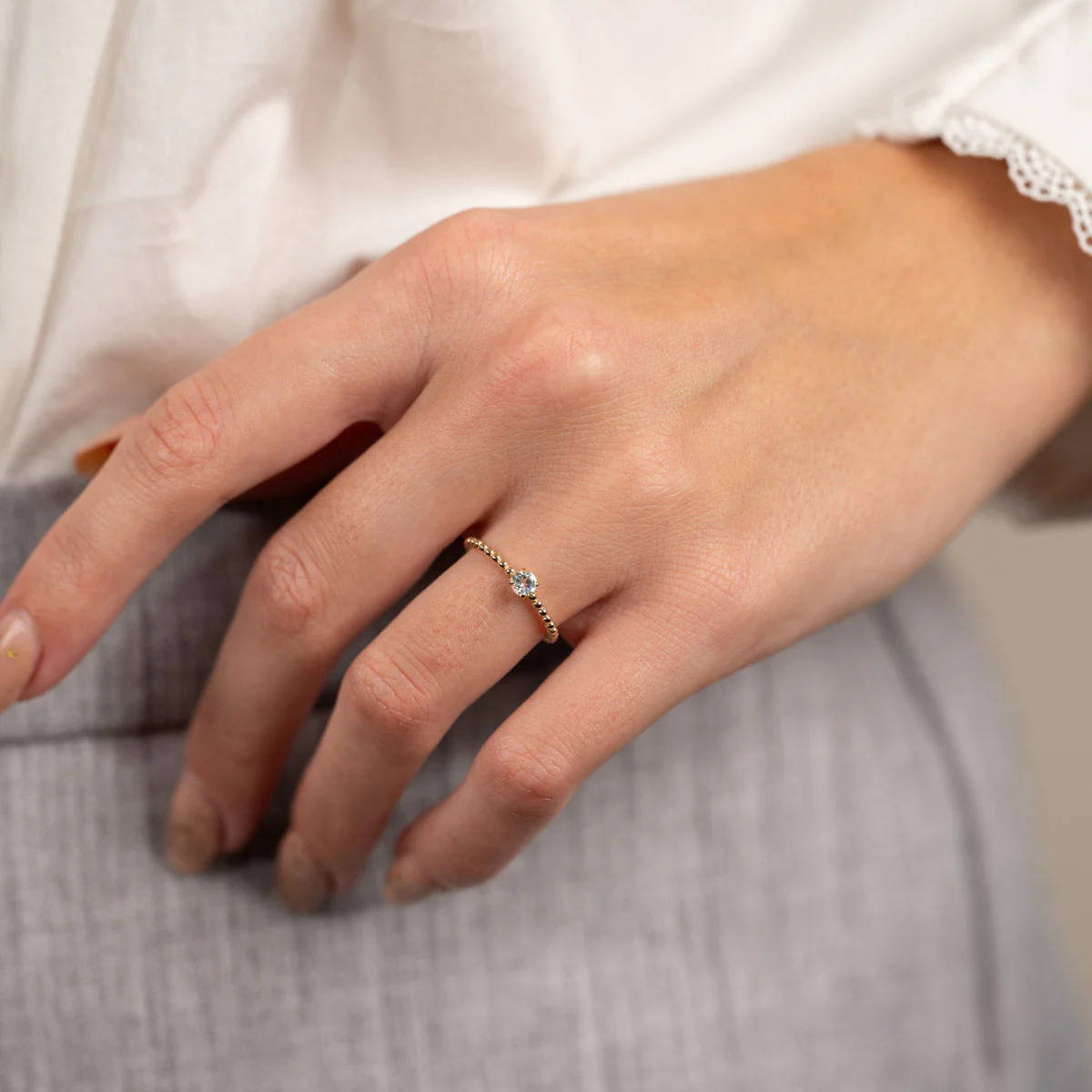 INGRID CRYSTAL SOLID GOLD RING - Image 5