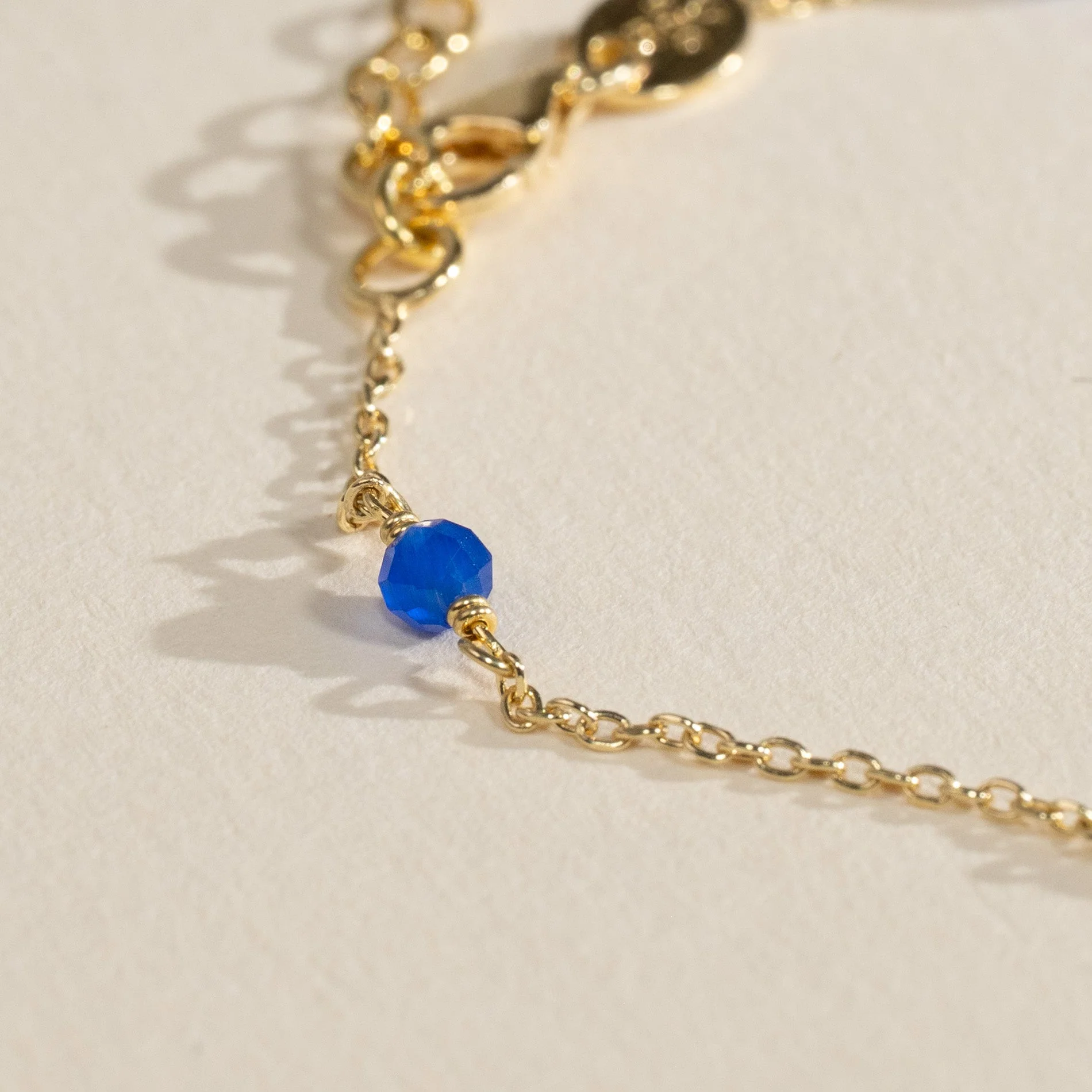 ISABELLA BLUE JADE GOLDEN BRACELET - Image 5
