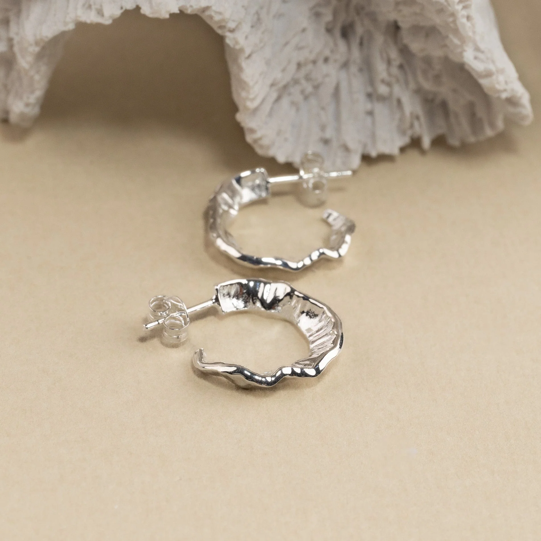JULIE SILVER CREOL EARRING - Image 5