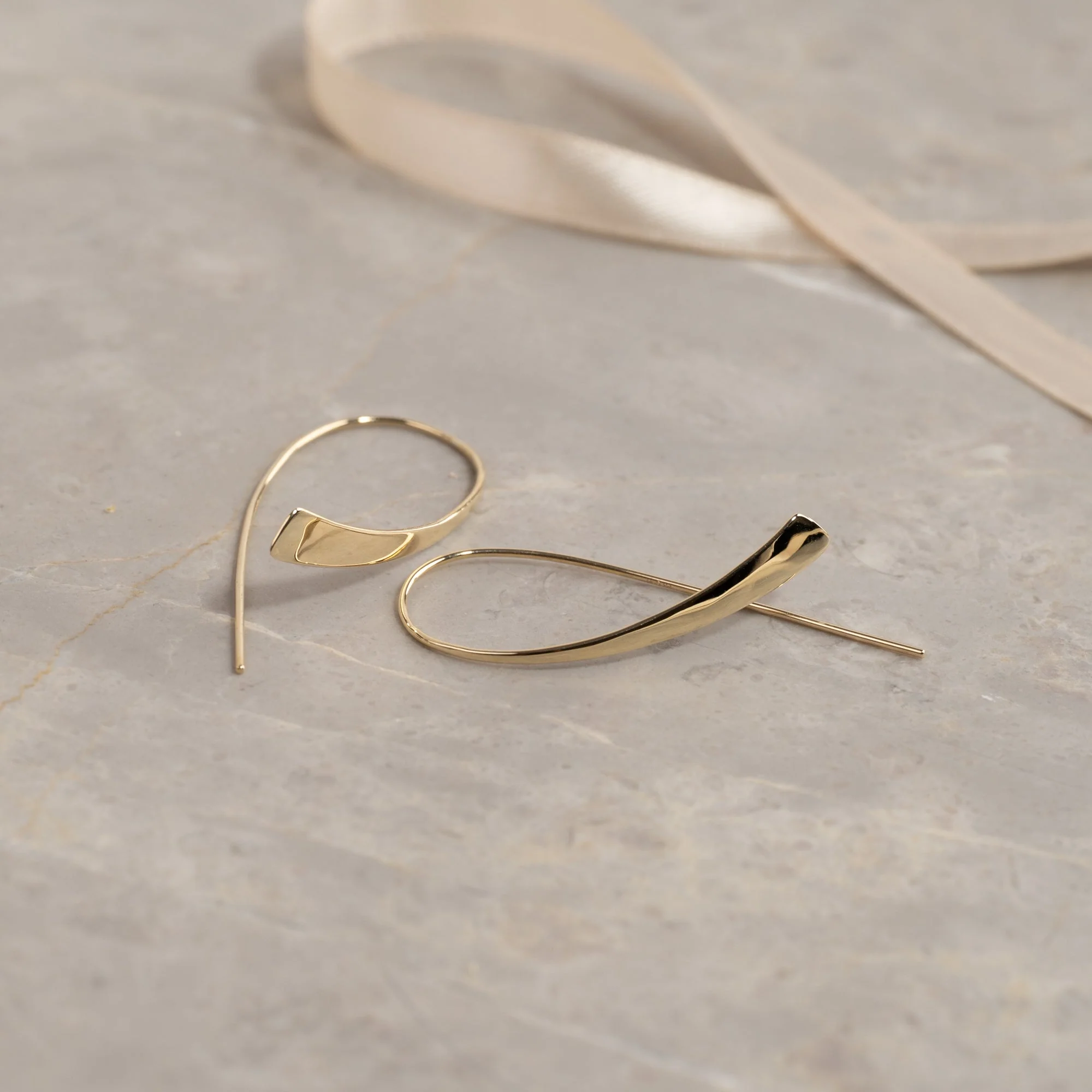 KAJA SOLID GOLD CREOL EARRING