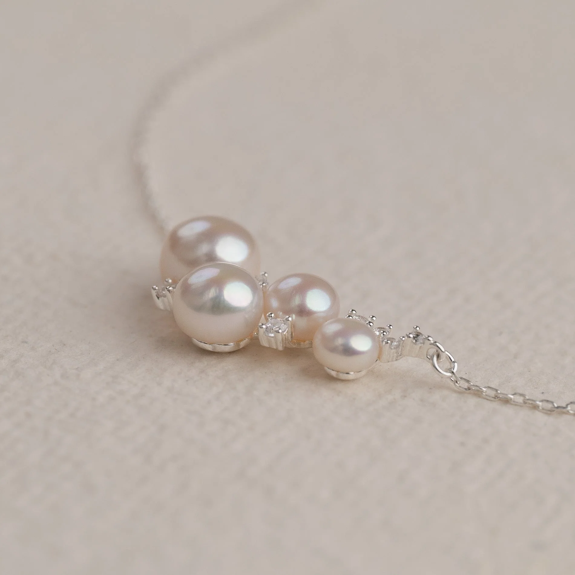 KELLY PEARL SILVER NECKLACE - Image 4