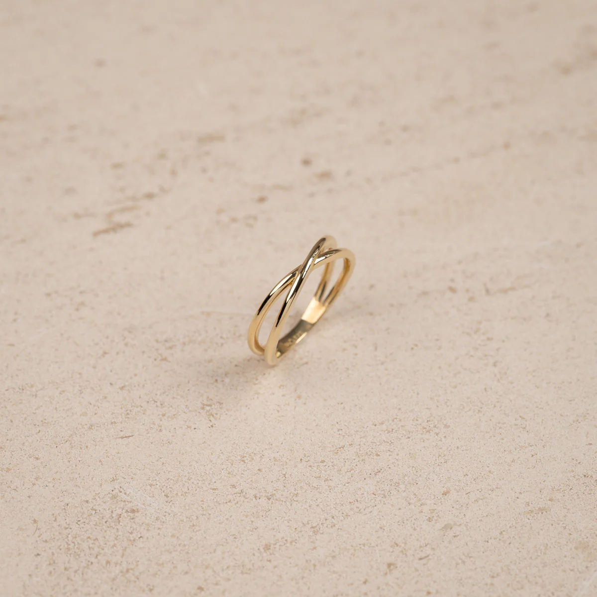 LARISSA SOLID GOLD RING - Image 4