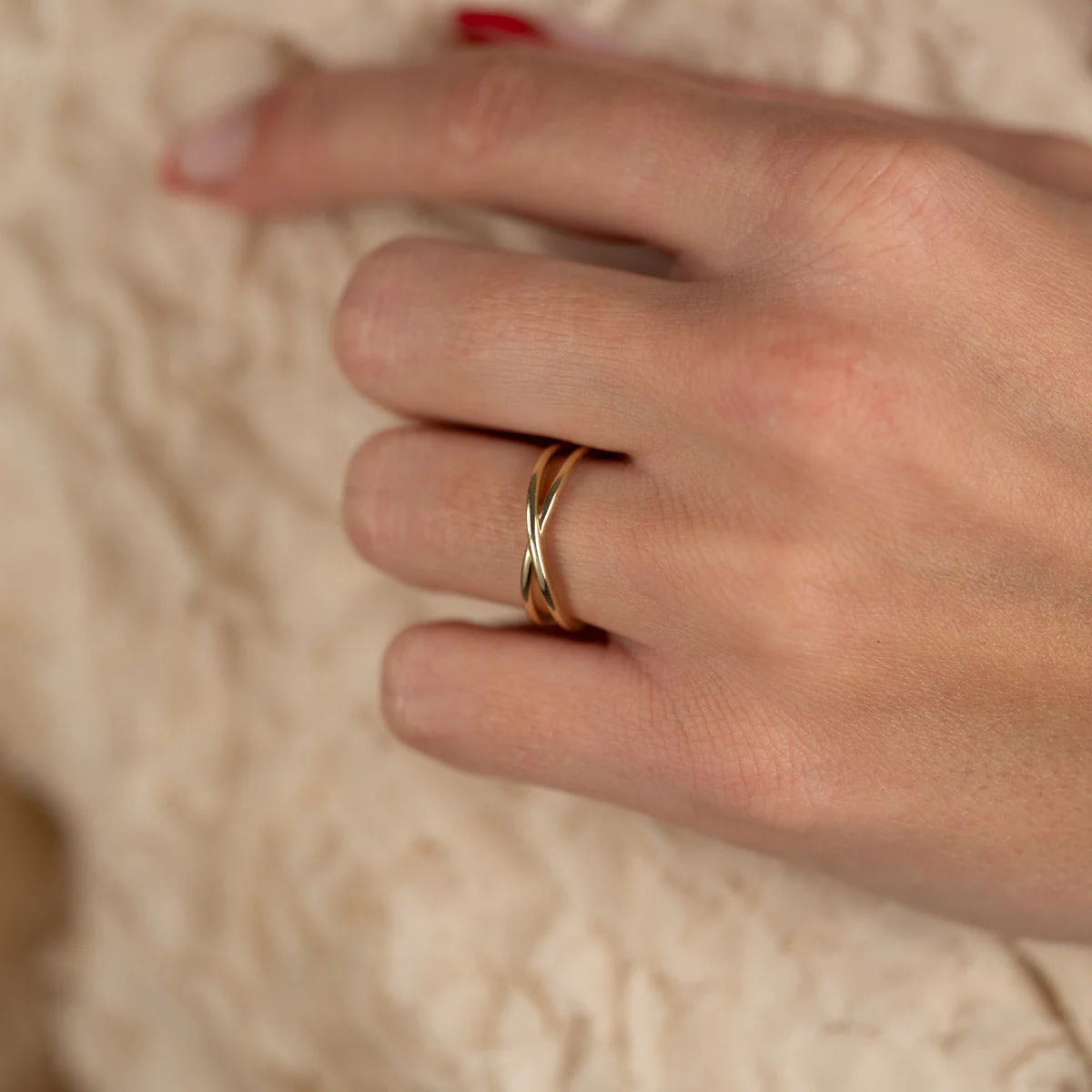 LARISSA SOLID GOLD RING - Image 5