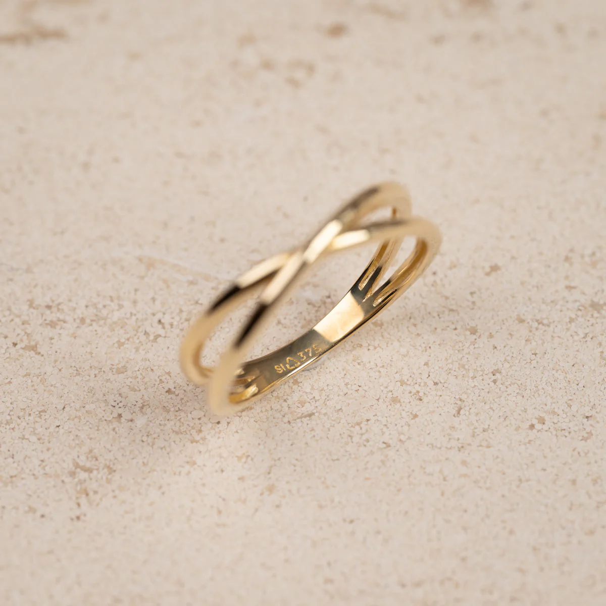 LARISSA SOLID GOLD RING - Image 6