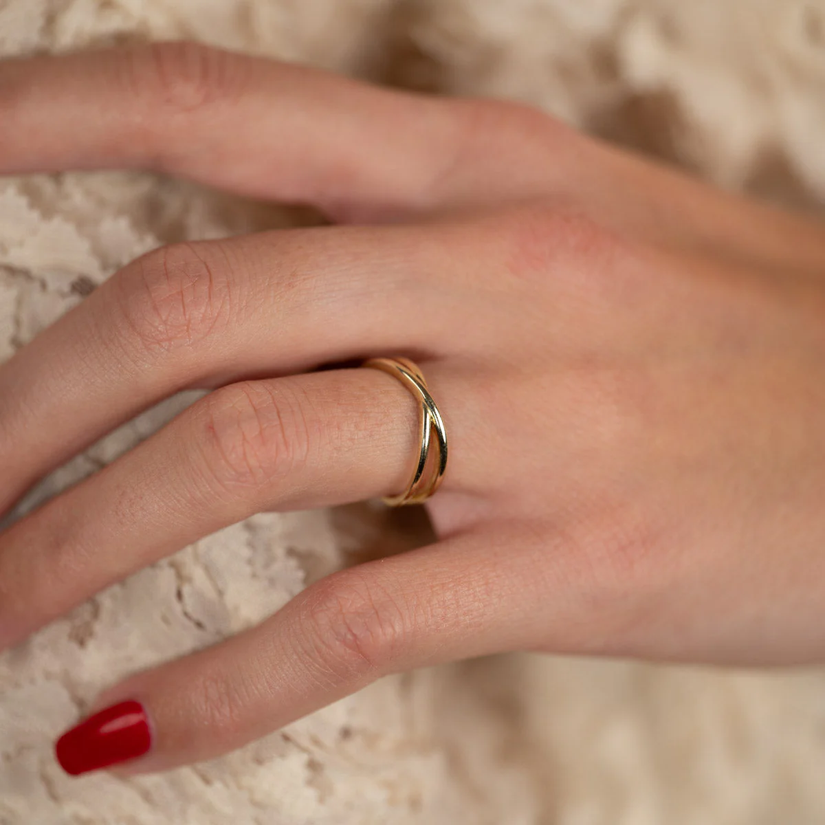 LARISSA SOLID GOLD RING - Image 7