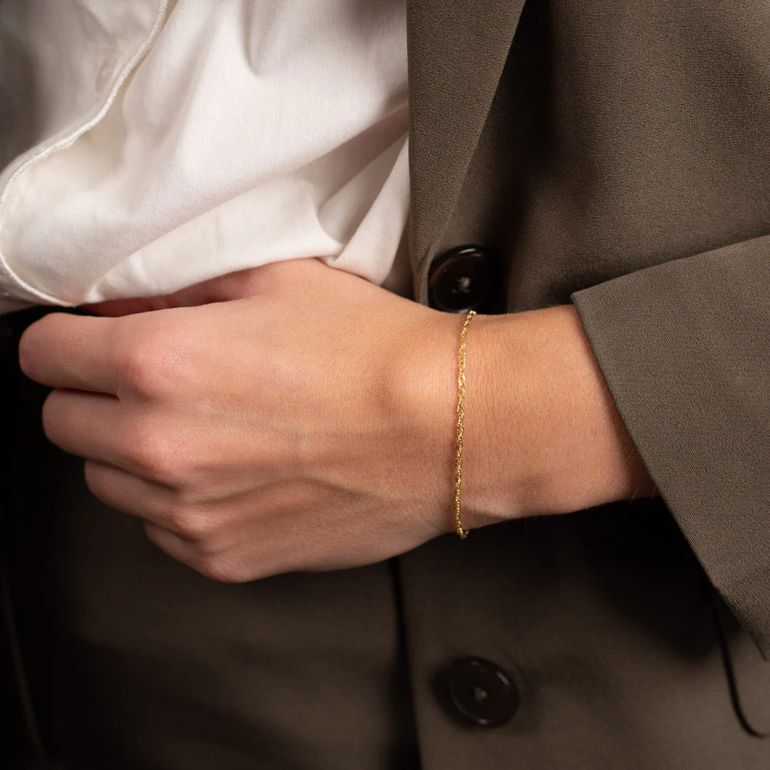LEONORA SOLID GOLD BRACELET - Image 3