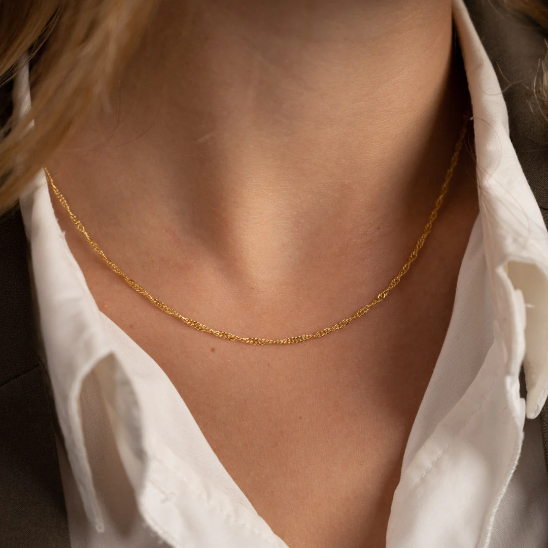 LEONORA SOLID GOLD CHAIN - Image 3