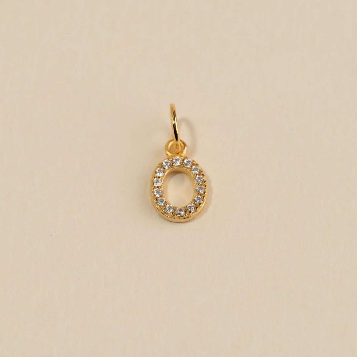 LETTER CRYSTAL GOLDEN PENDANT - Image 17