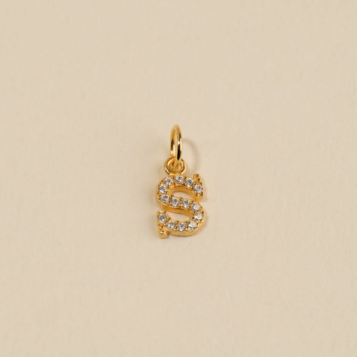 LETTER CRYSTAL GOLDEN PENDANT - Image 21