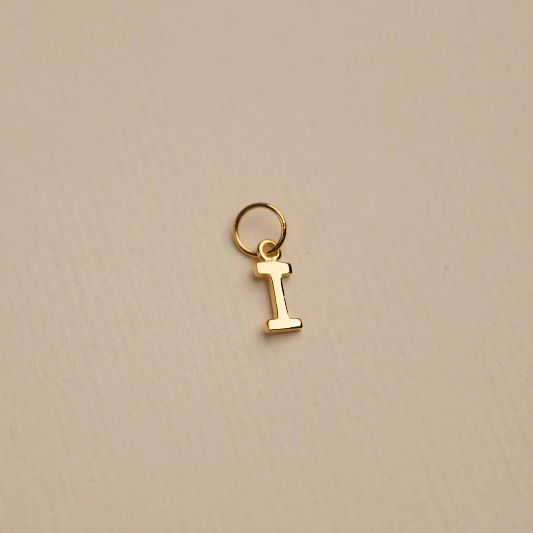 LETTER GOLDEN PENDANT - Image 12