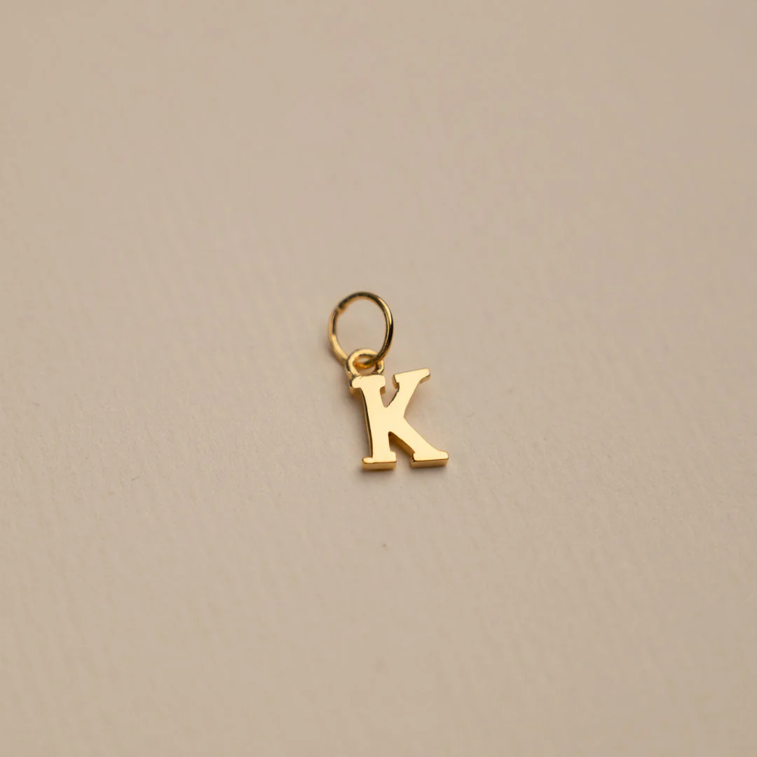 LETTER GOLDEN PENDANT - Image 13