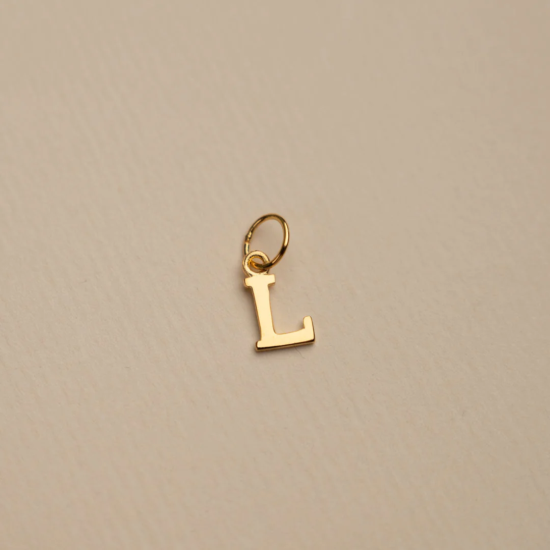 LETTER GOLDEN PENDANT - Image 14
