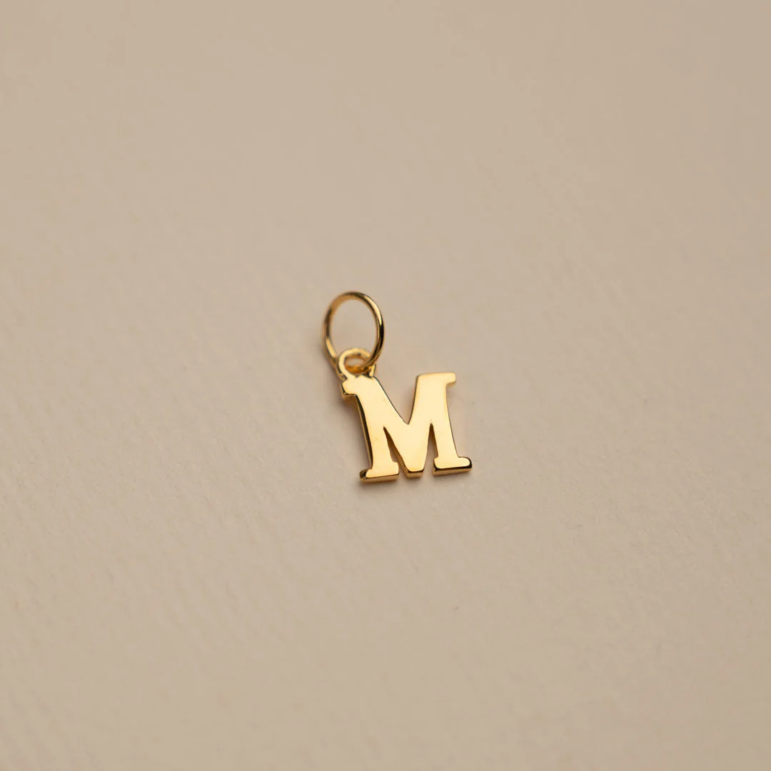LETTER GOLDEN PENDANT - Image 15